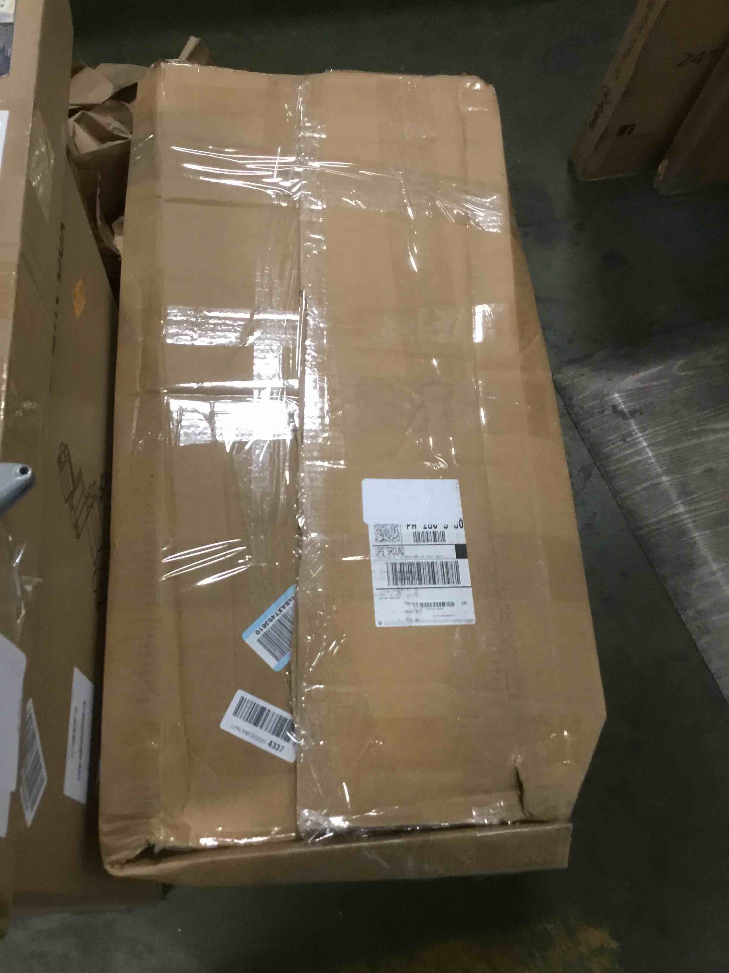 https://s3.amazonaws.com/lotting-images-prod/bidfta/PPE1895795_1734713185957.jpeg