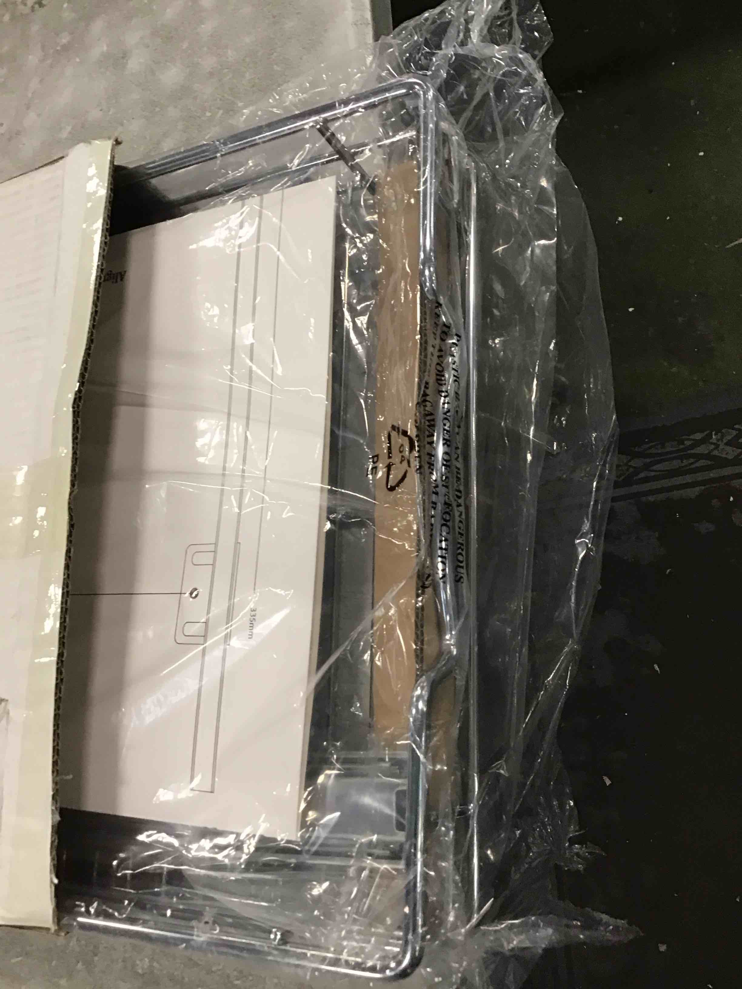 https://s3.amazonaws.com/lotting-images-prod/bidfta/PPE1895830_1734723266817.jpeg