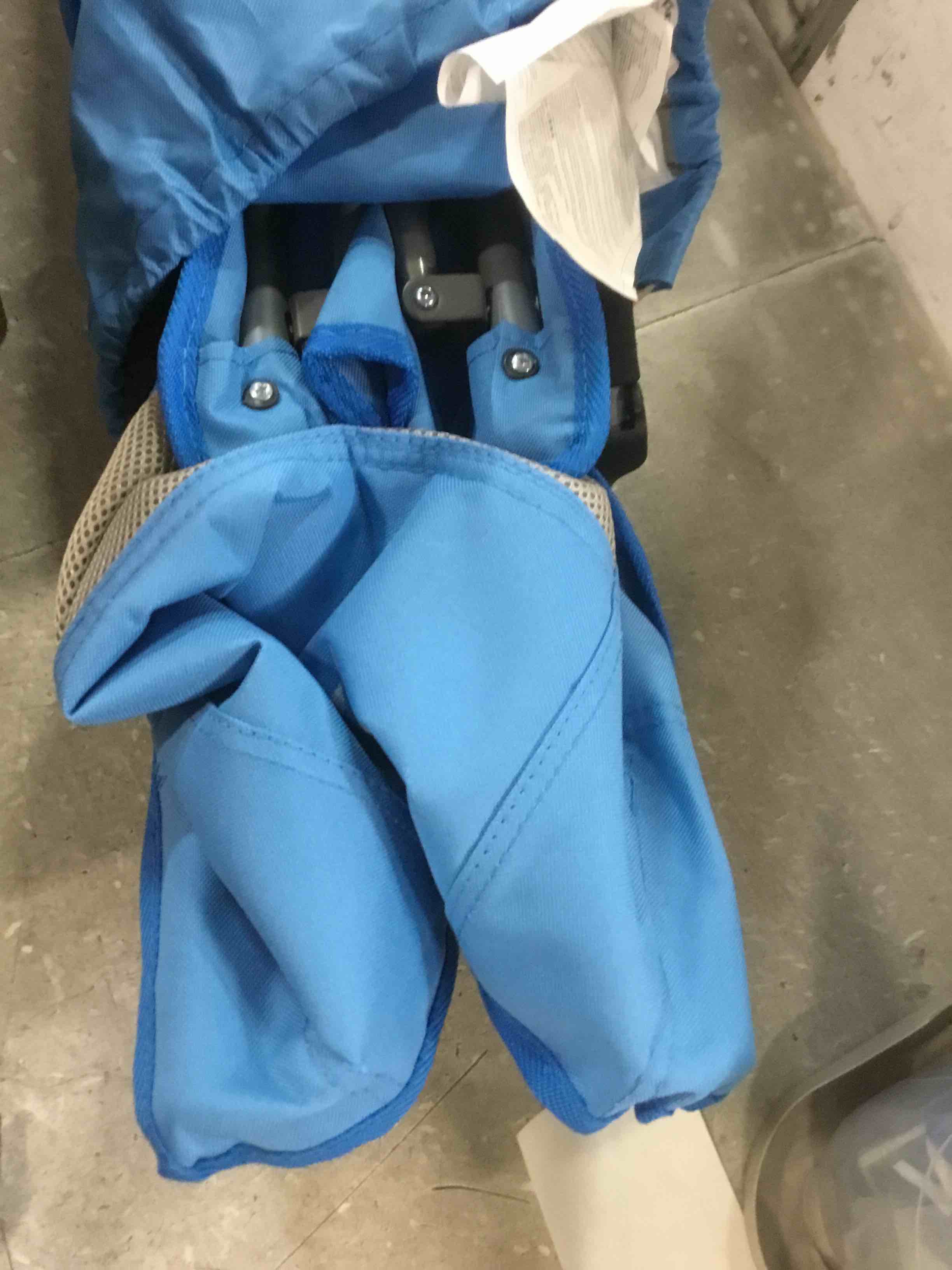 https://s3.amazonaws.com/lotting-images-prod/bidfta/PPE1895943_1734973057854.jpeg
