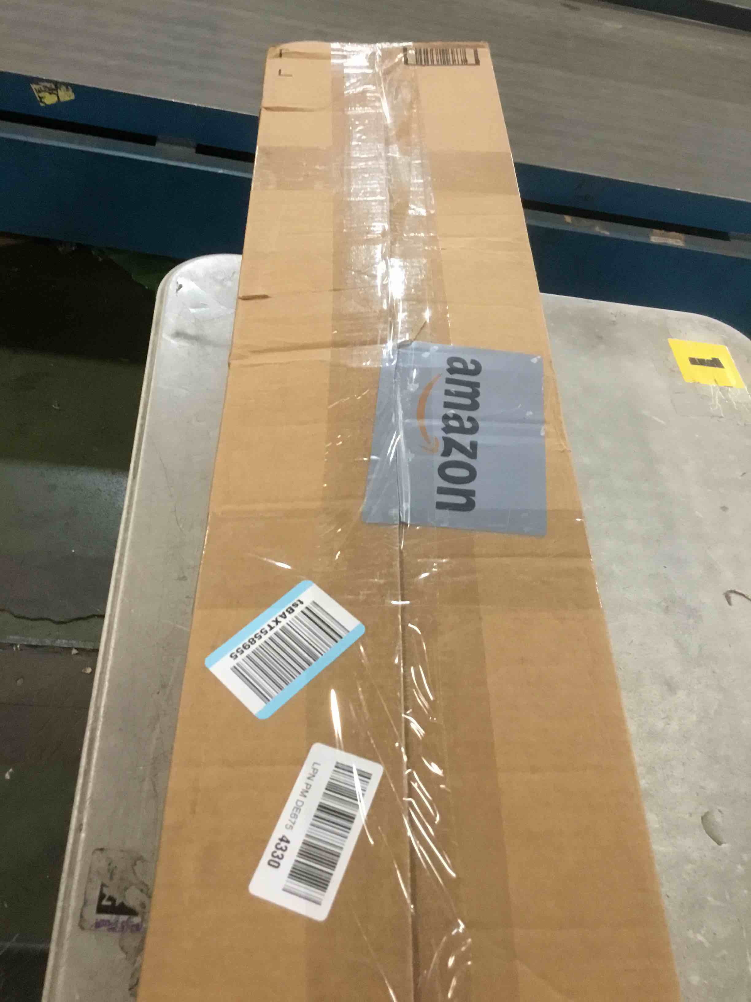 https://s3.amazonaws.com/lotting-images-prod/bidfta/PPE1895972_1734978865928.jpeg