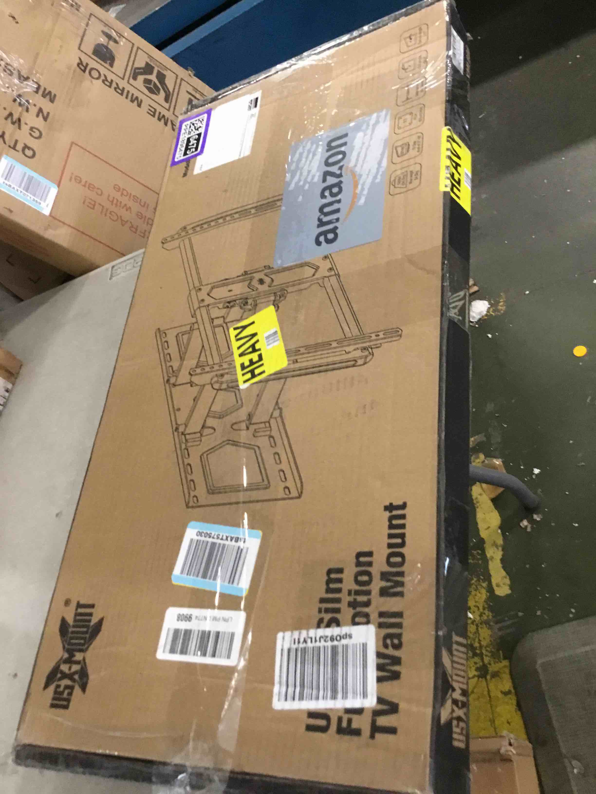 https://s3.amazonaws.com/lotting-images-prod/bidfta/PPE1896475_1735851891645.jpeg