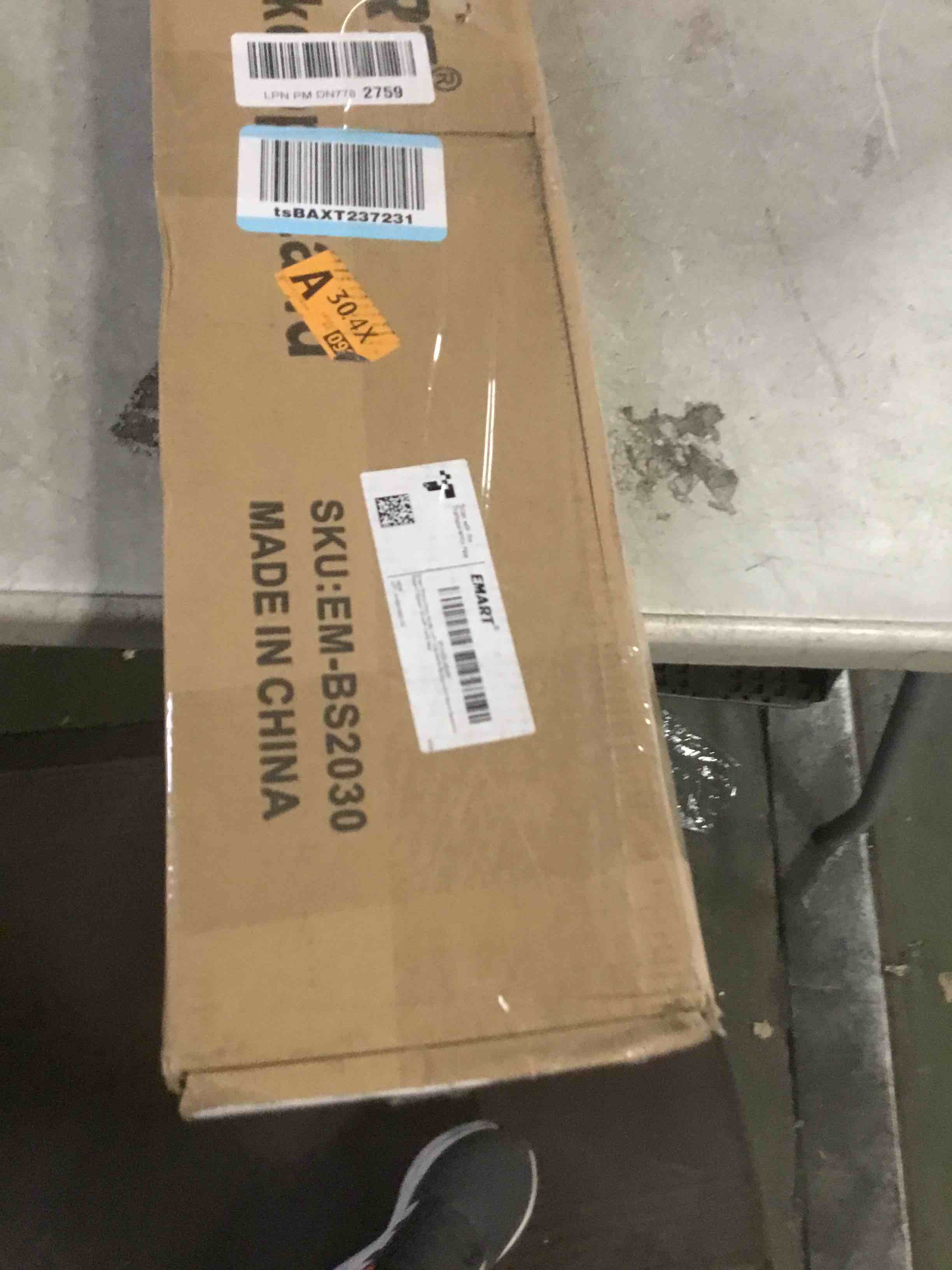 https://s3.amazonaws.com/lotting-images-prod/bidfta/PPE1896953_1736433971693.jpeg