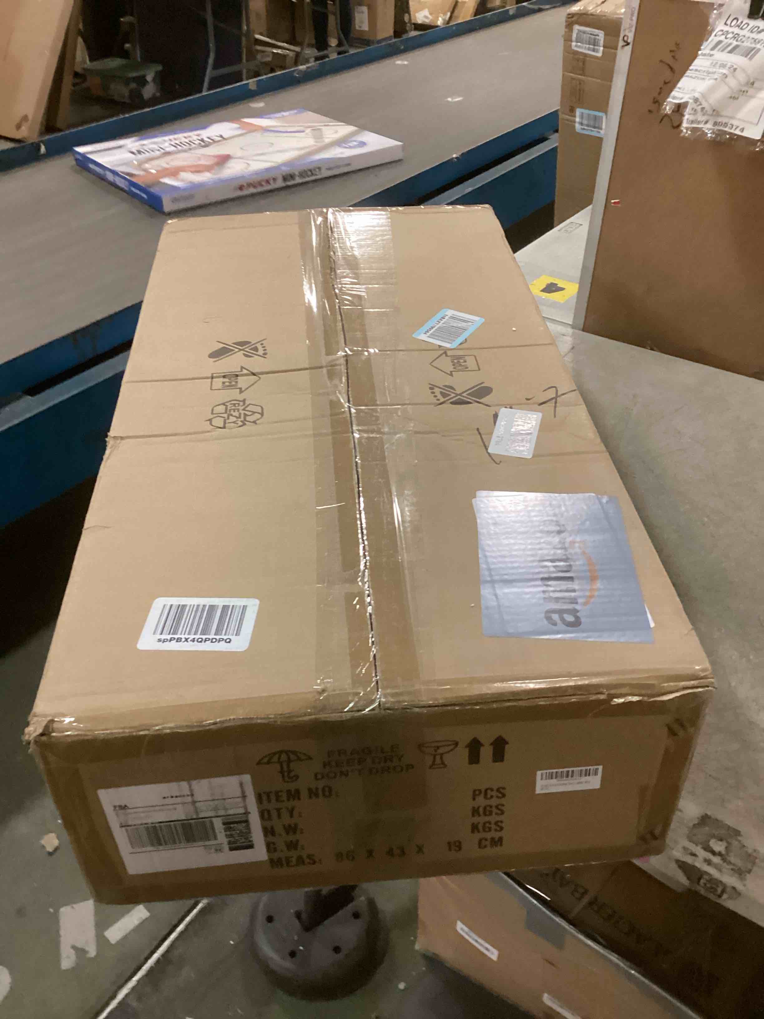 https://s3.amazonaws.com/lotting-images-prod/bidfta/PPE1897047_1733975049030.jpeg