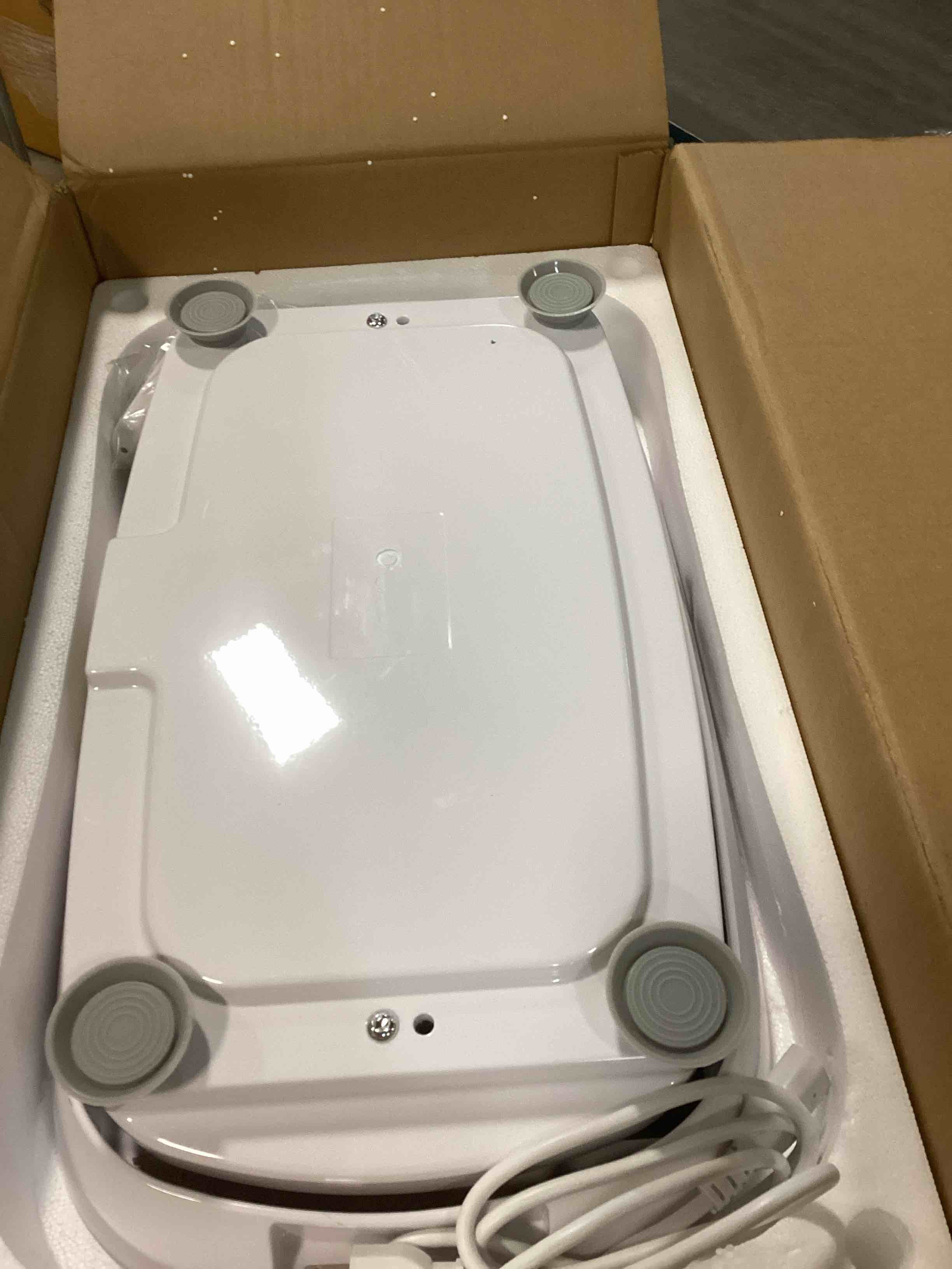 https://s3.amazonaws.com/lotting-images-prod/bidfta/PPE1897516_1734179639892.jpeg