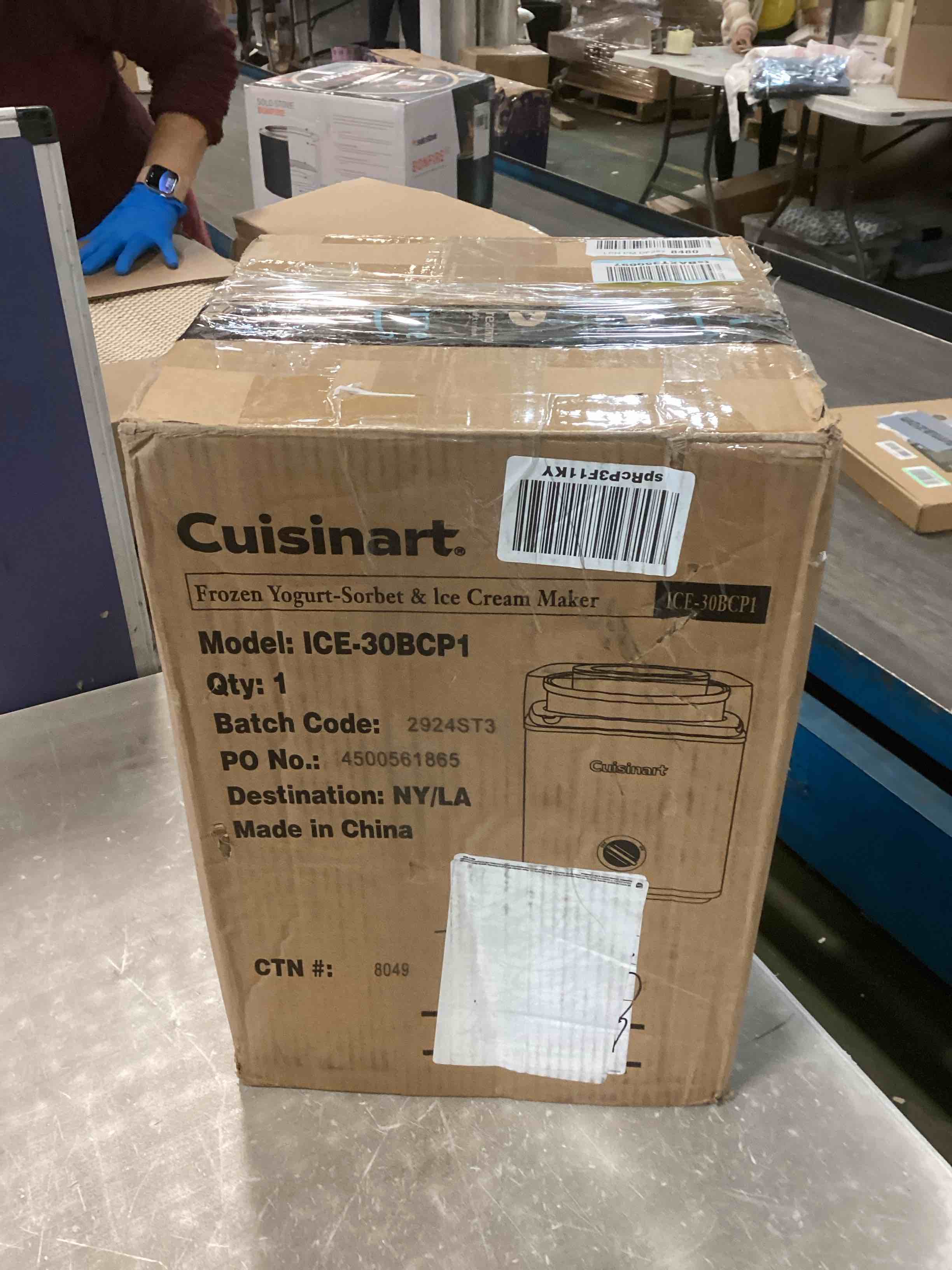 https://s3.amazonaws.com/lotting-images-prod/bidfta/PPE1897573_1734187444578.jpeg