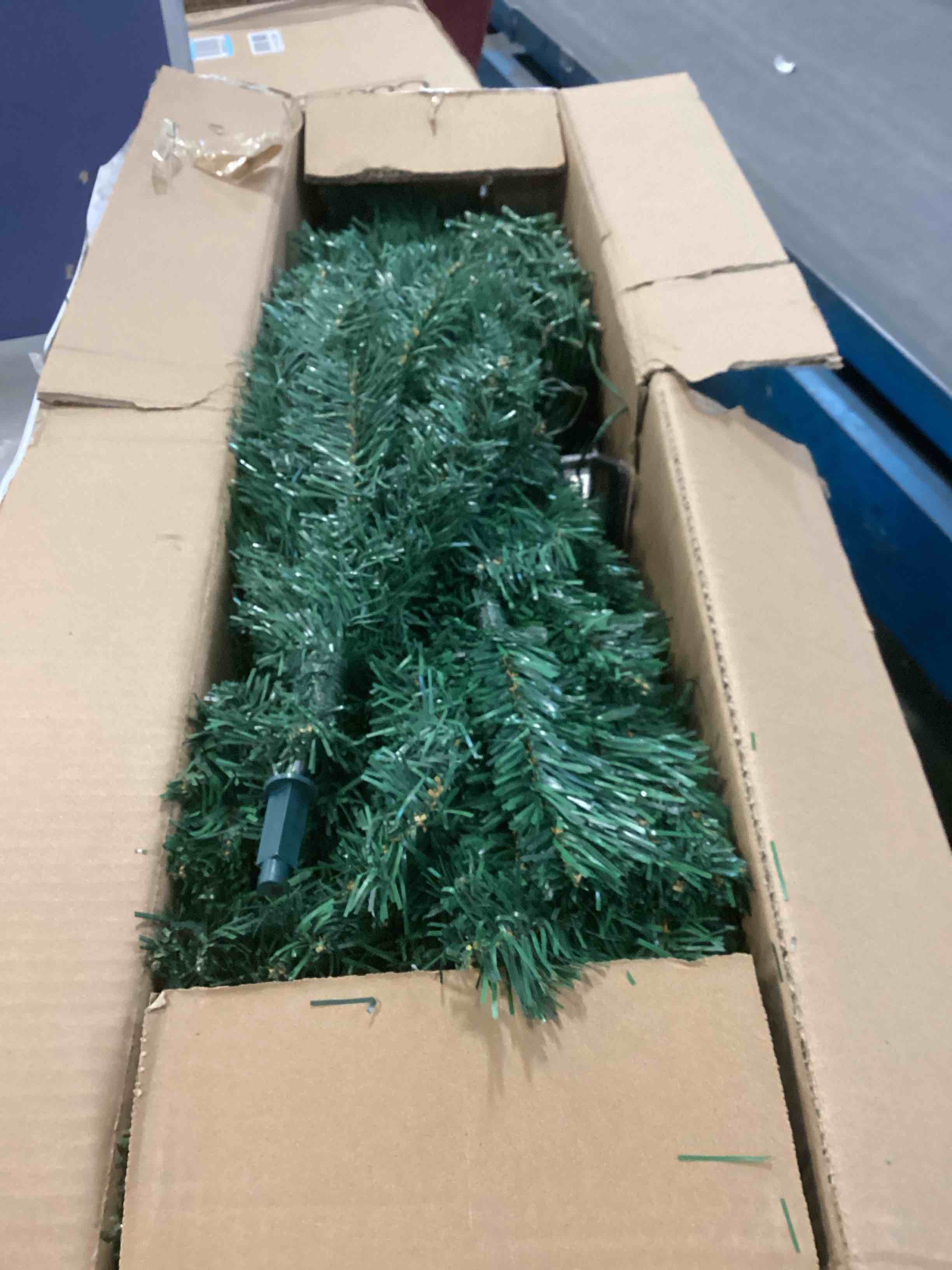https://s3.amazonaws.com/lotting-images-prod/bidfta/PPE1897633_1734195784848.jpeg