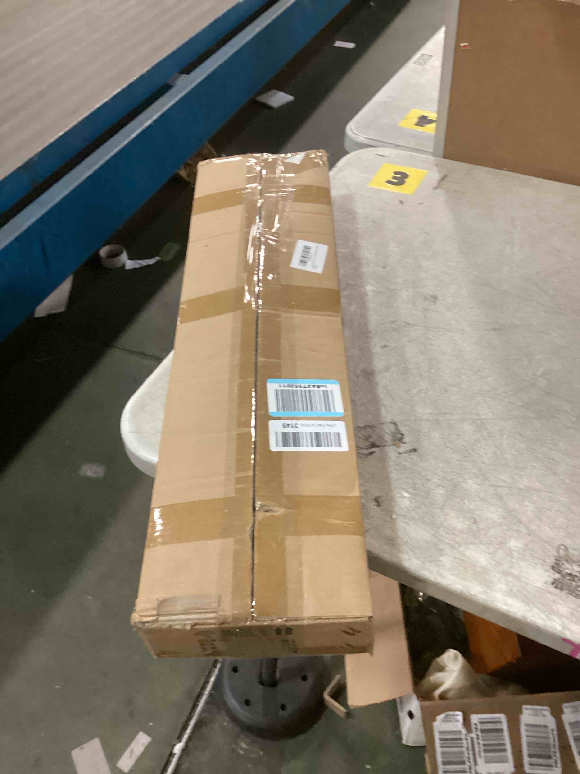 https://s3.amazonaws.com/lotting-images-prod/bidfta/PPE1897748_1734406409405.jpeg