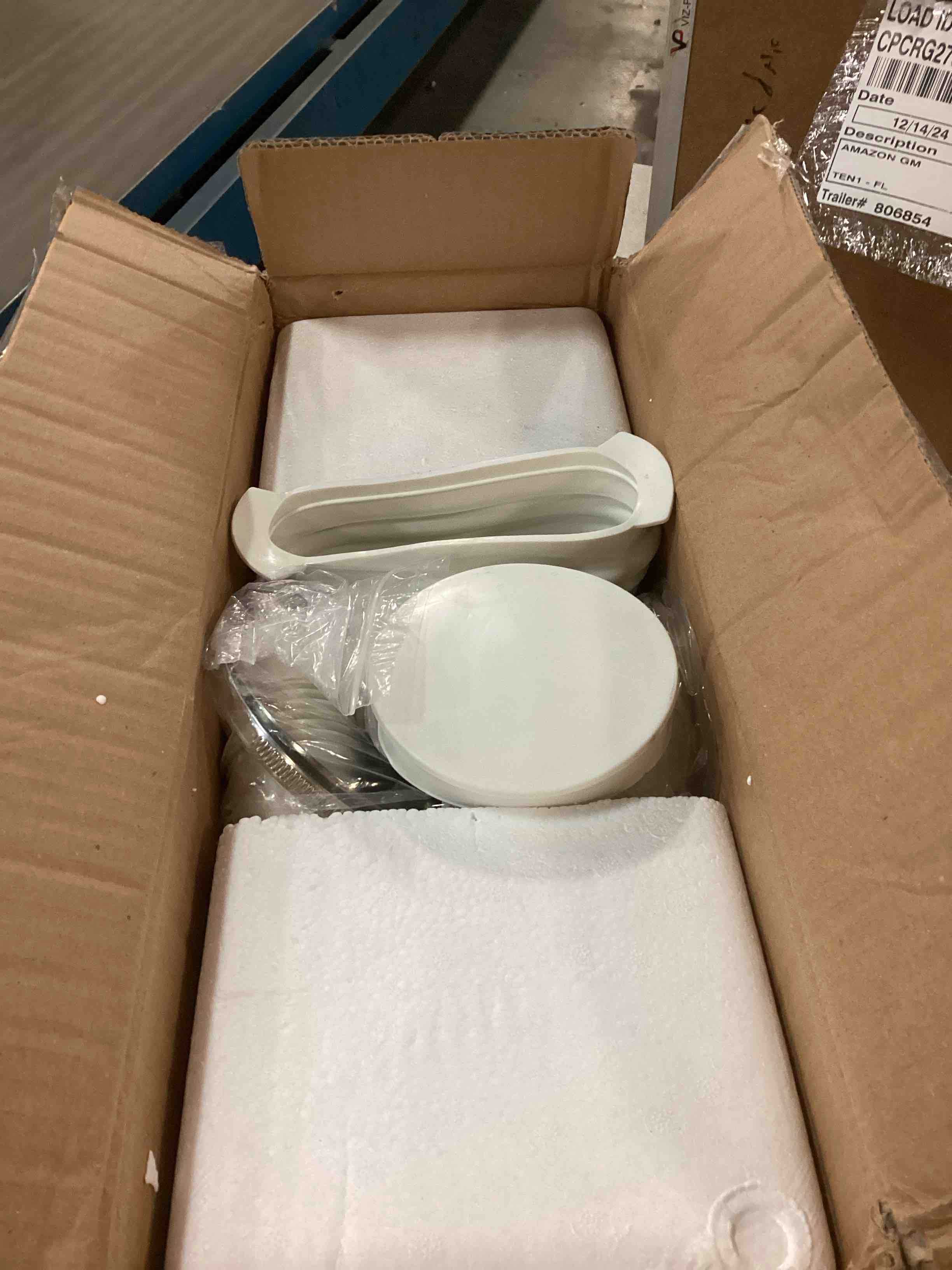 https://s3.amazonaws.com/lotting-images-prod/bidfta/PPE1897907_1734483625428.jpeg
