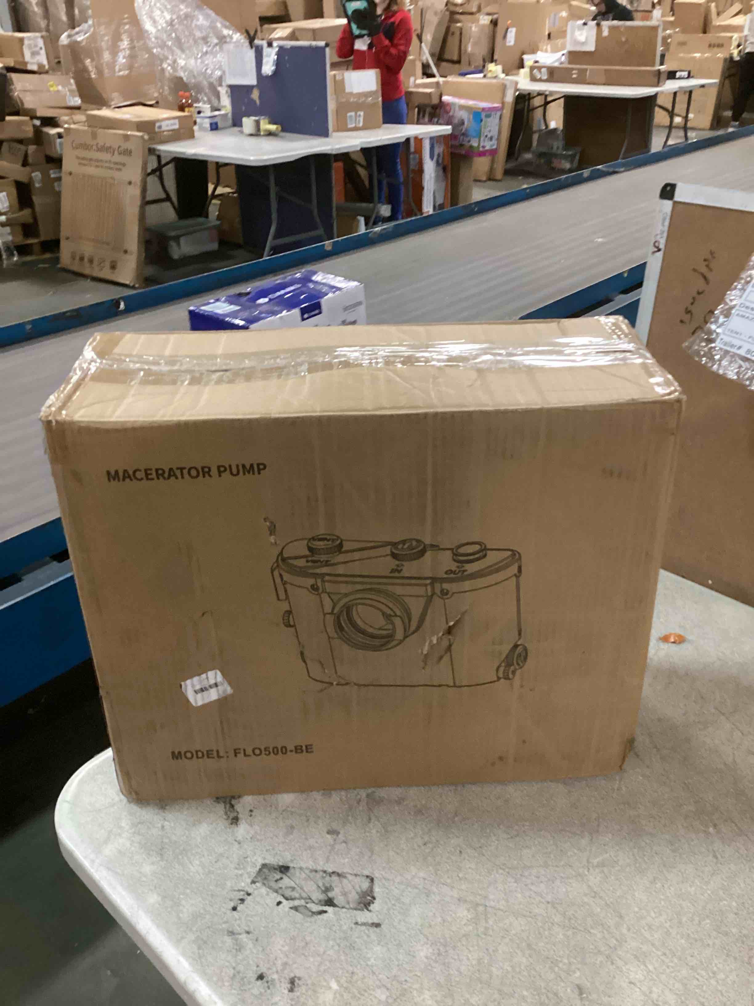 https://s3.amazonaws.com/lotting-images-prod/bidfta/PPE1897907_1734483638012.jpeg