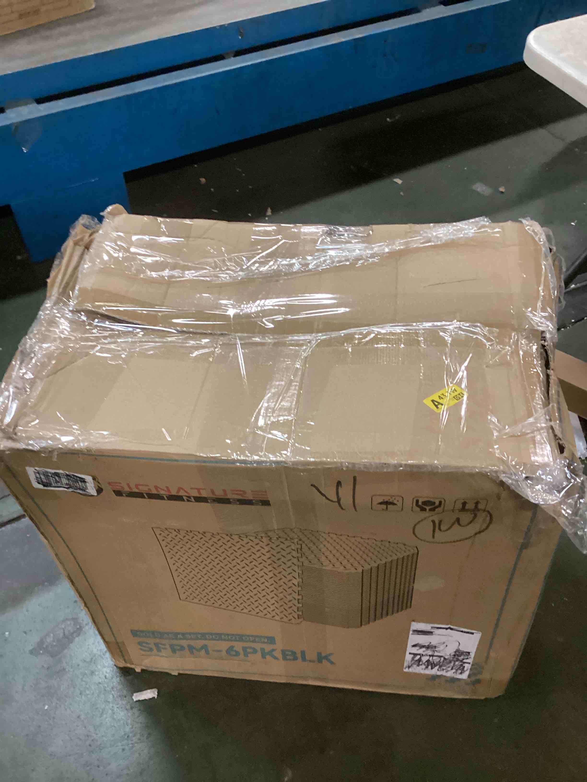 https://s3.amazonaws.com/lotting-images-prod/bidfta/PPE1897963_1734491388374.jpeg