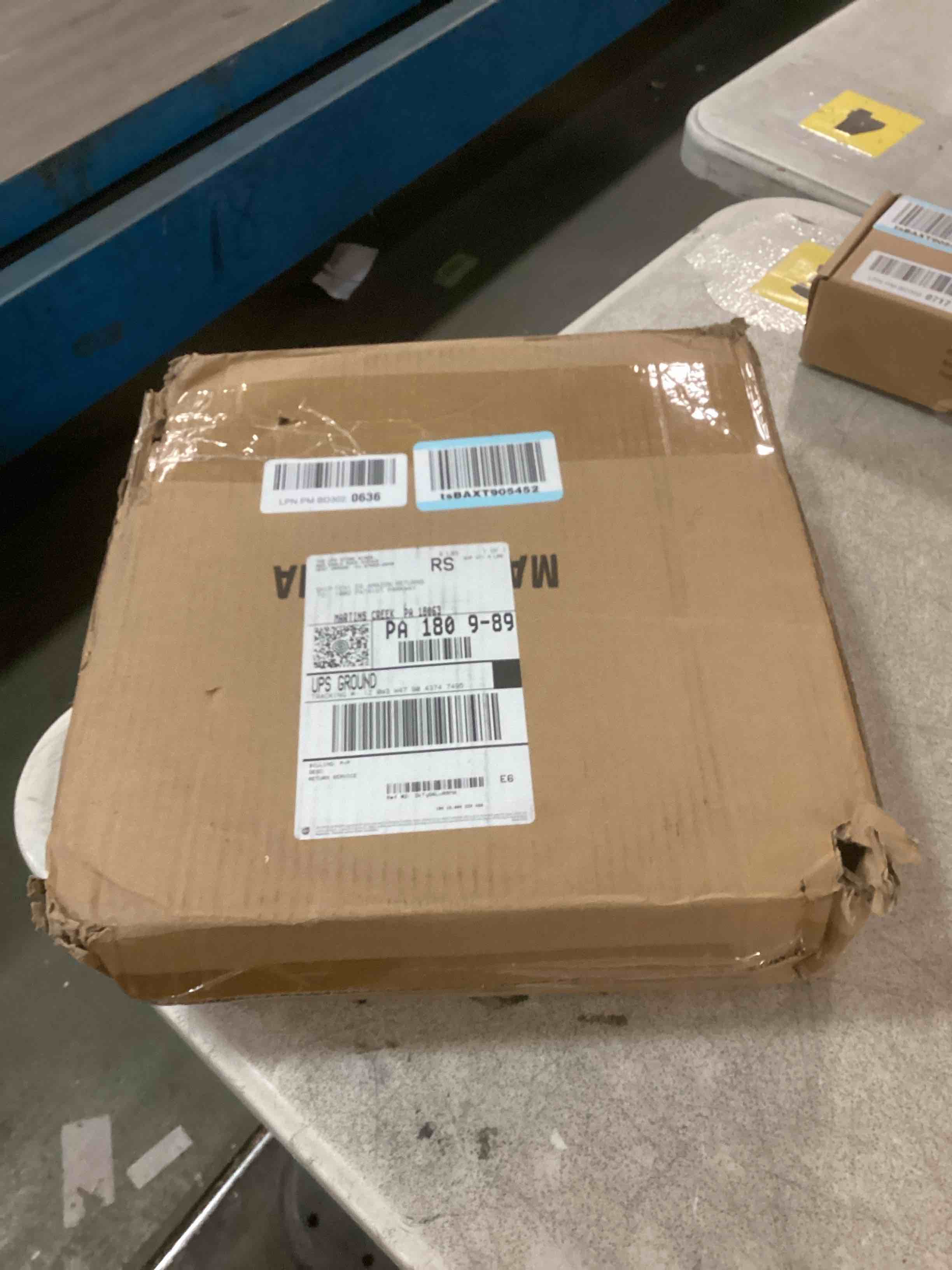 https://s3.amazonaws.com/lotting-images-prod/bidfta/PPE1898017_1734498248881.jpeg