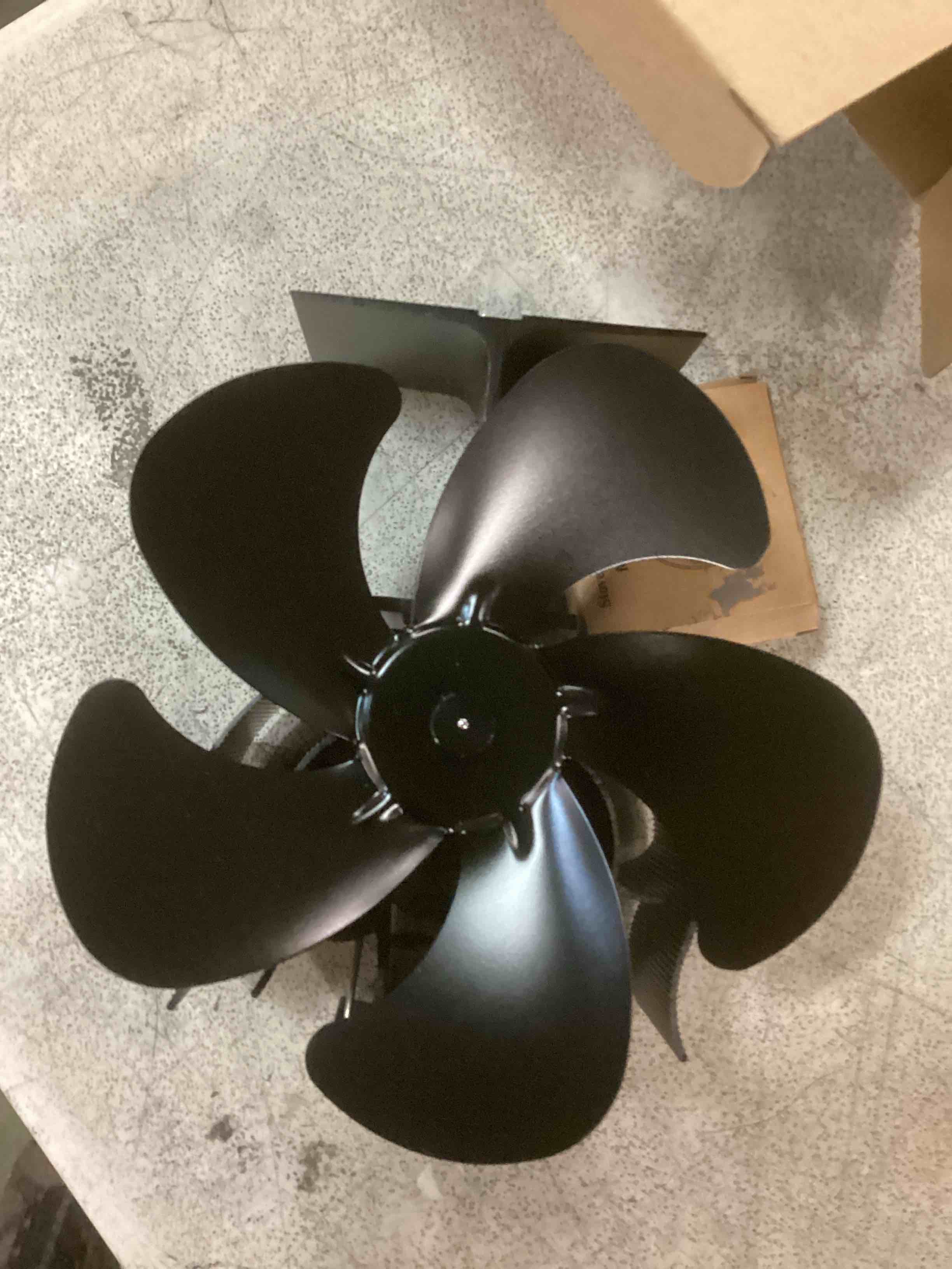 https://s3.amazonaws.com/lotting-images-prod/bidfta/PPE1898043_1734500651529.jpeg