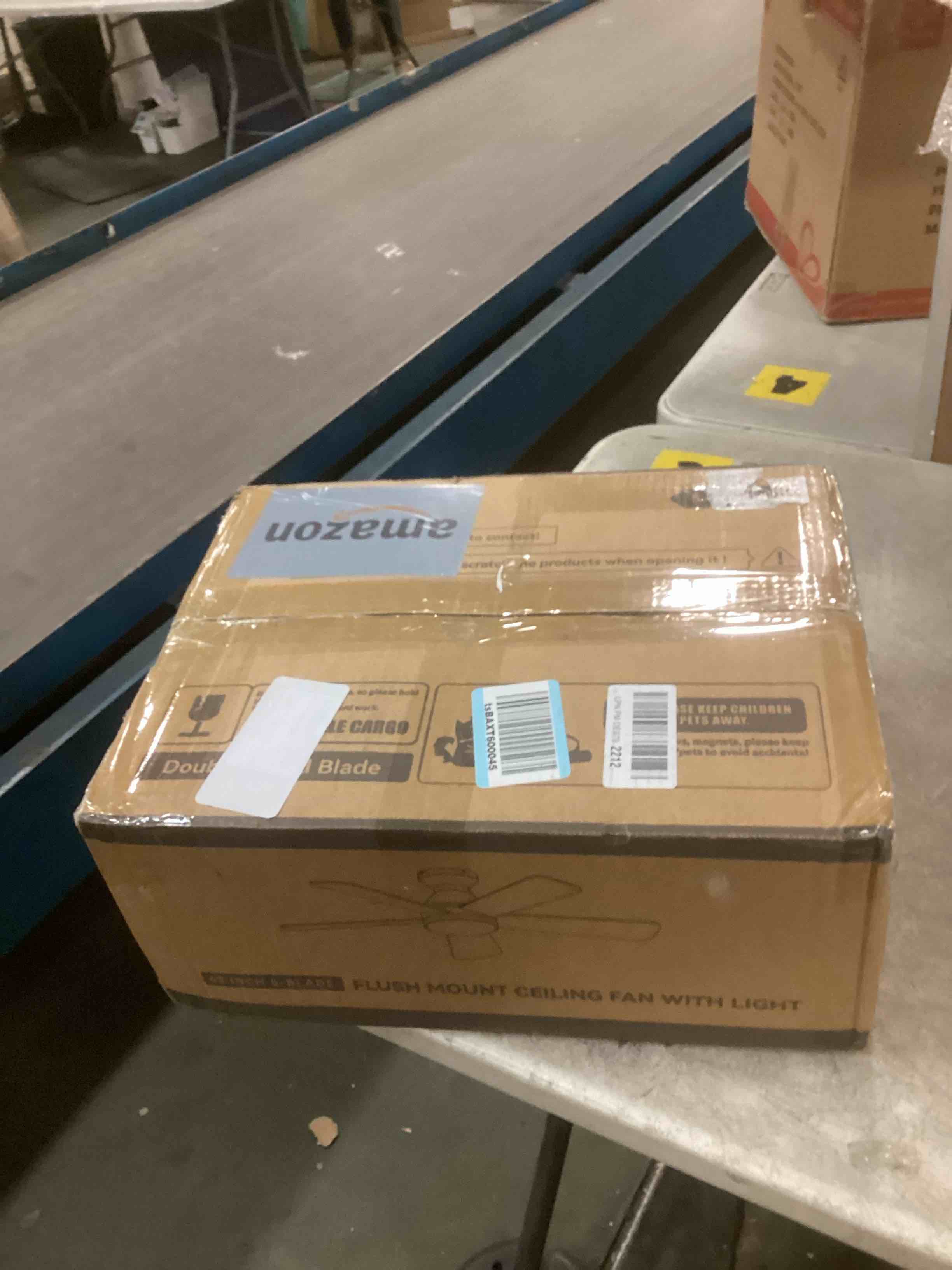 https://s3.amazonaws.com/lotting-images-prod/bidfta/PPE1898315_1734647464400.jpeg