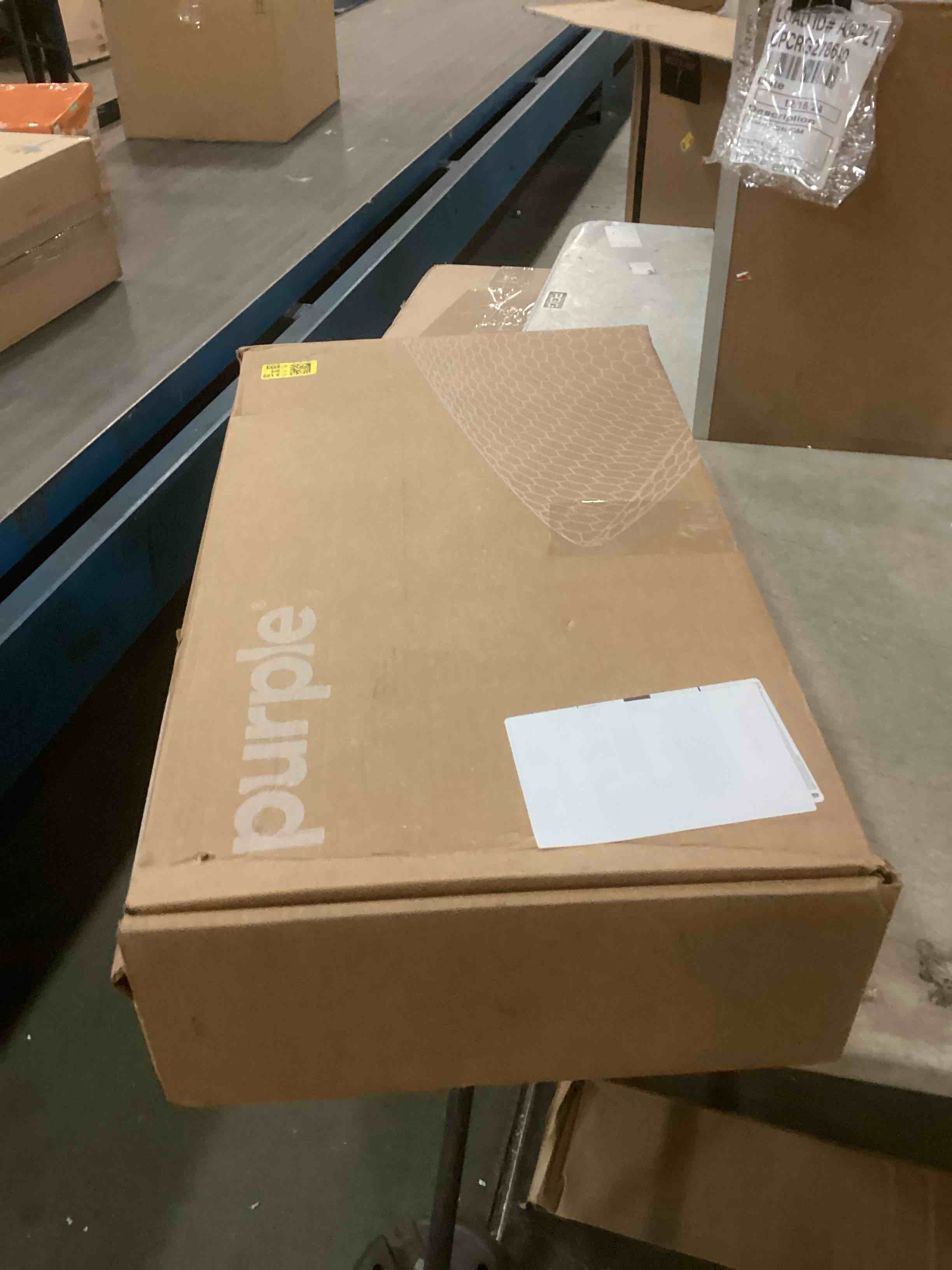 https://s3.amazonaws.com/lotting-images-prod/bidfta/PPE1898349_1734651606452.jpeg