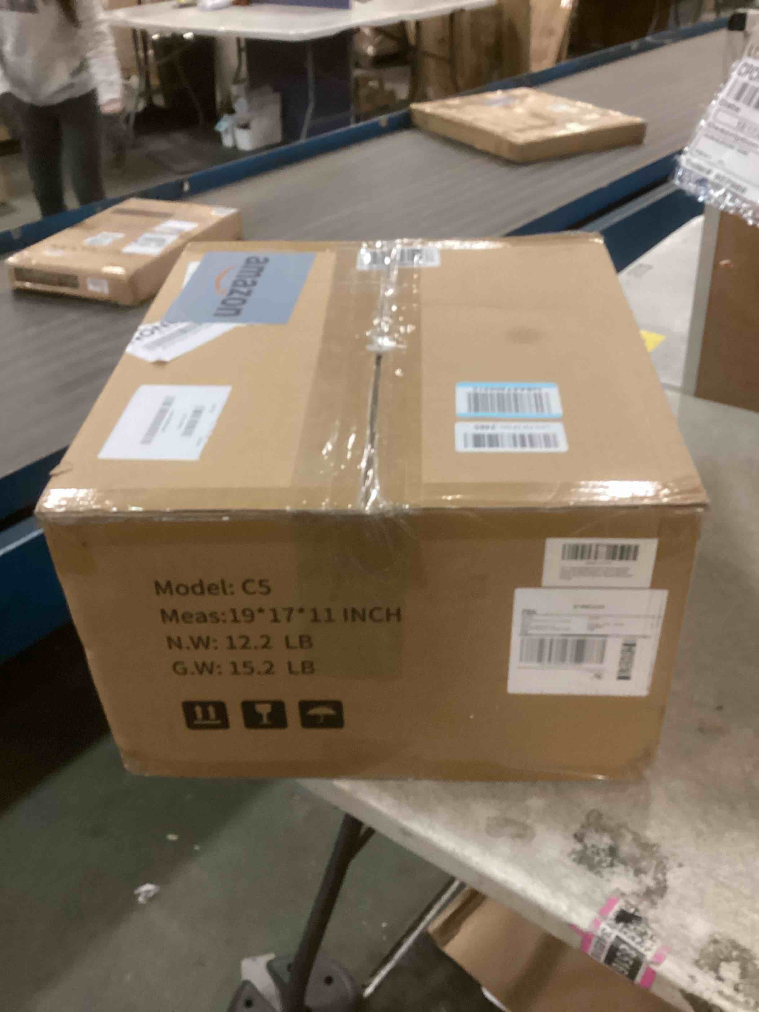 https://s3.amazonaws.com/lotting-images-prod/bidfta/PPE1898392_1734657232057.jpeg