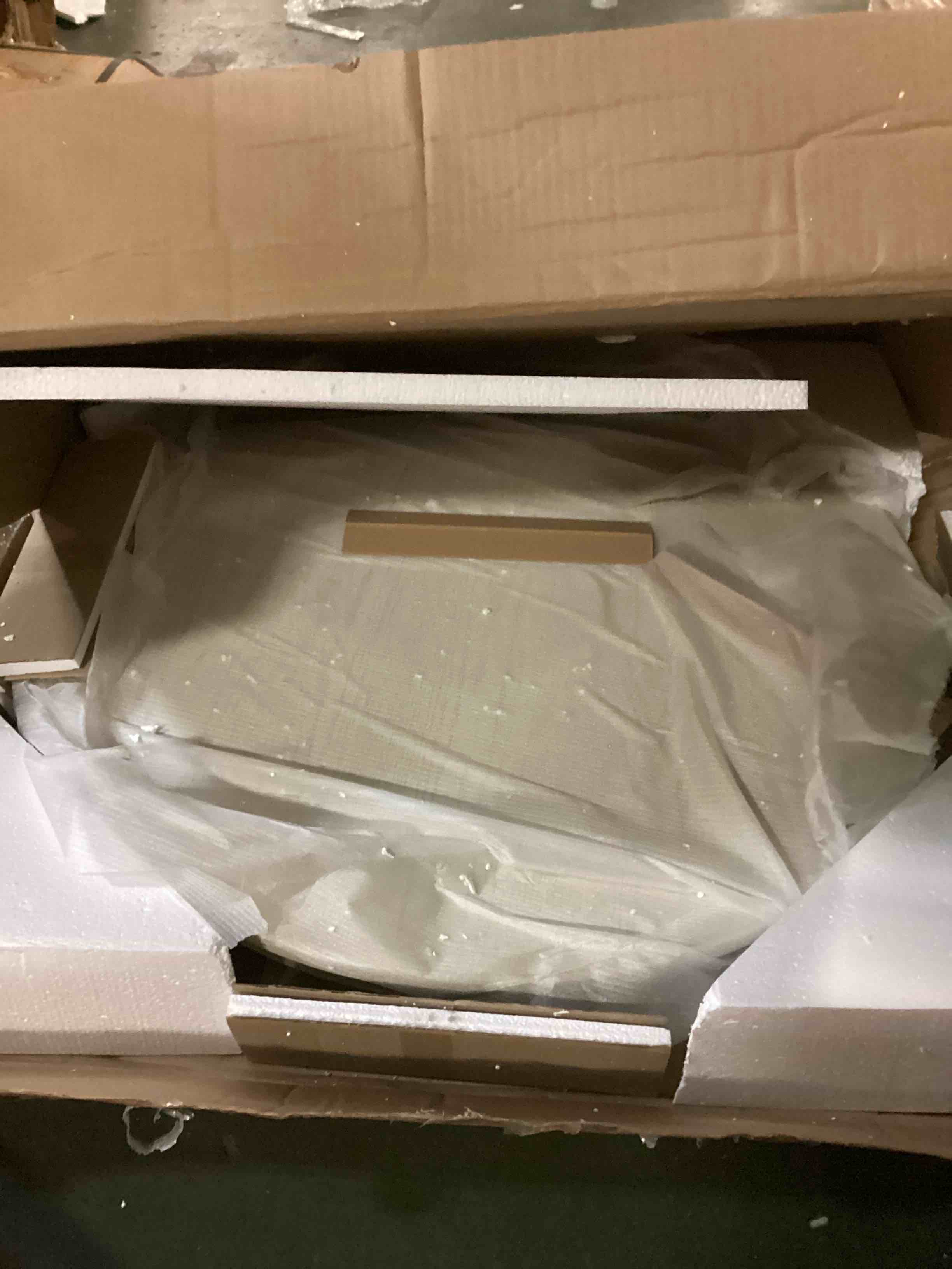https://s3.amazonaws.com/lotting-images-prod/bidfta/PPE1898662_1735012019288.jpeg