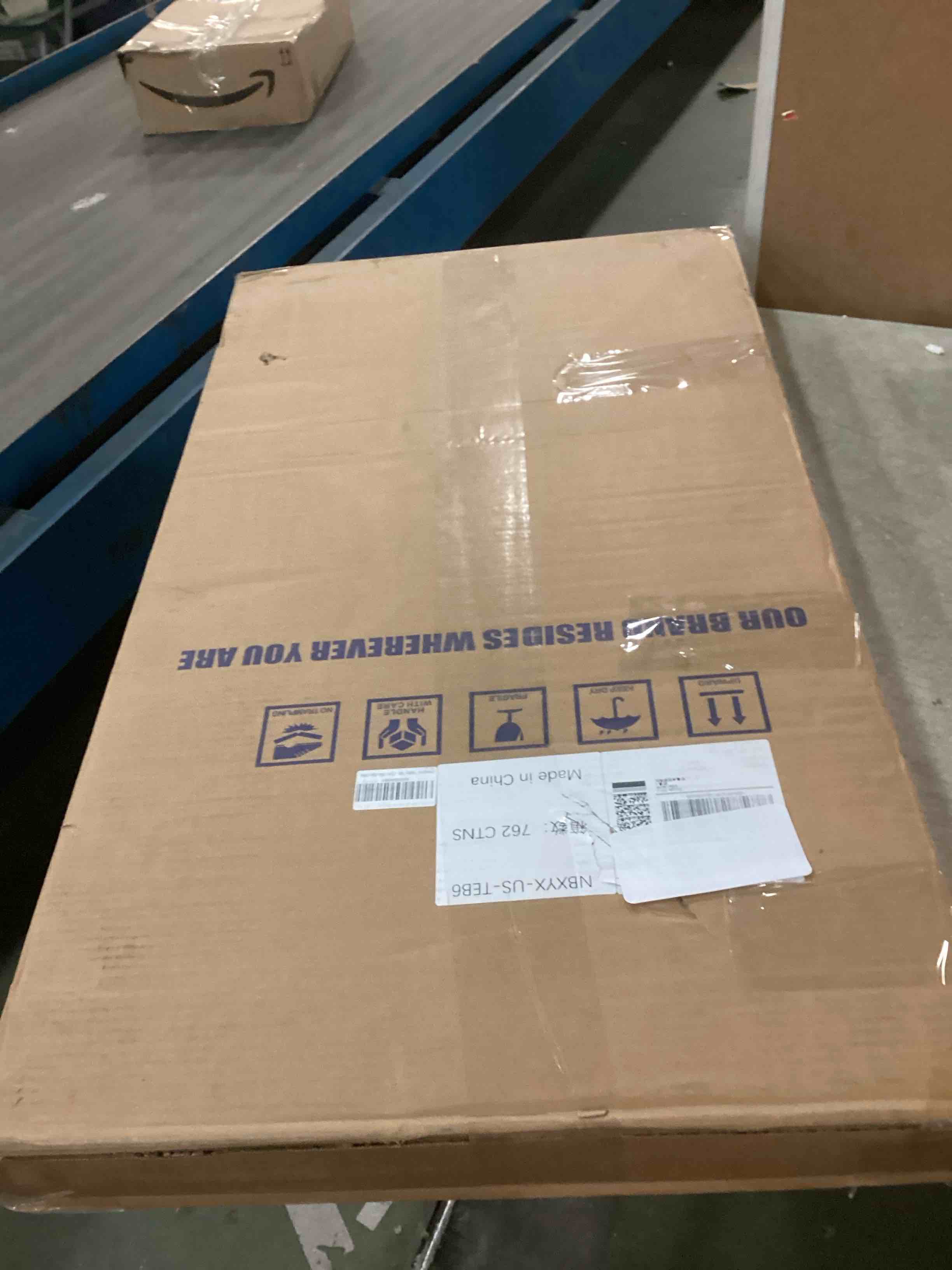 https://s3.amazonaws.com/lotting-images-prod/bidfta/PPE1898791_1735189429421.jpeg