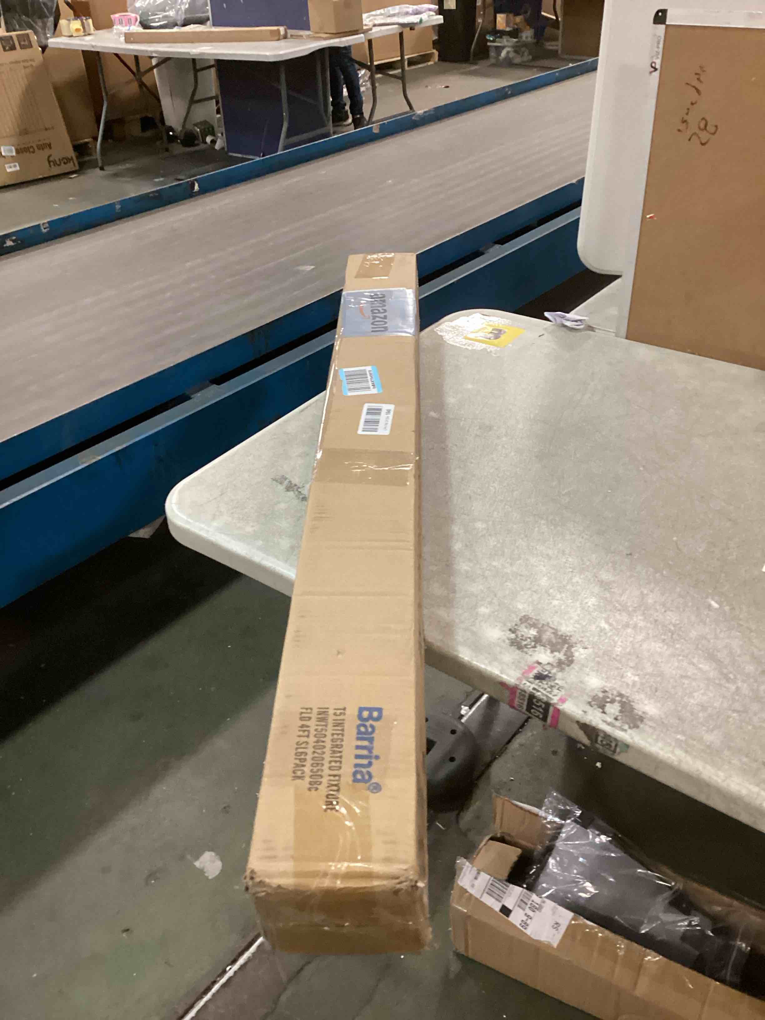 https://s3.amazonaws.com/lotting-images-prod/bidfta/PPE1898933_1735277864905.jpeg