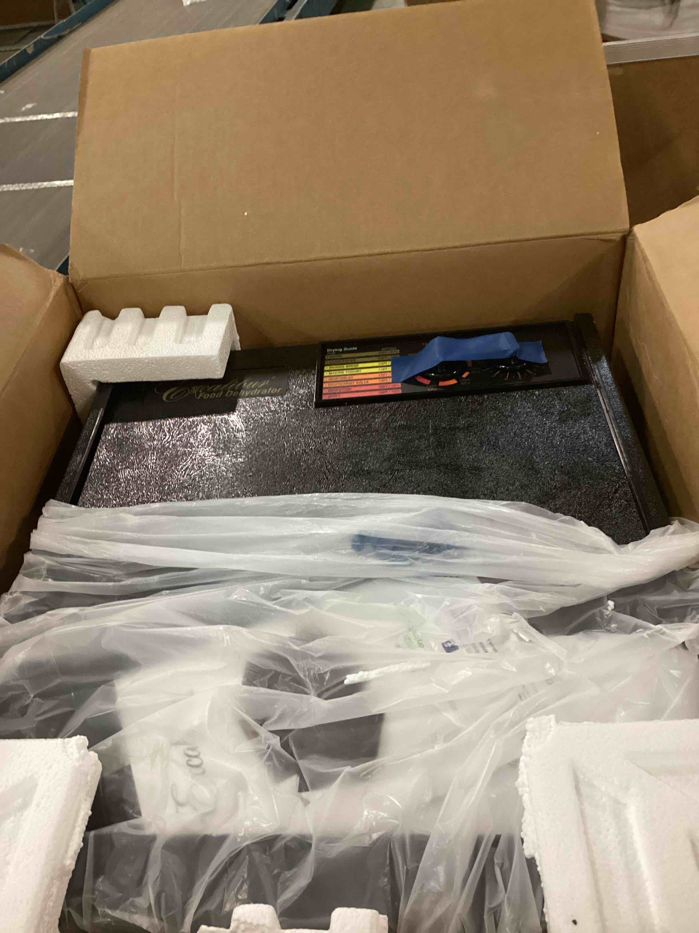 https://s3.amazonaws.com/lotting-images-prod/bidfta/PPE1899012_1735605642299.jpeg