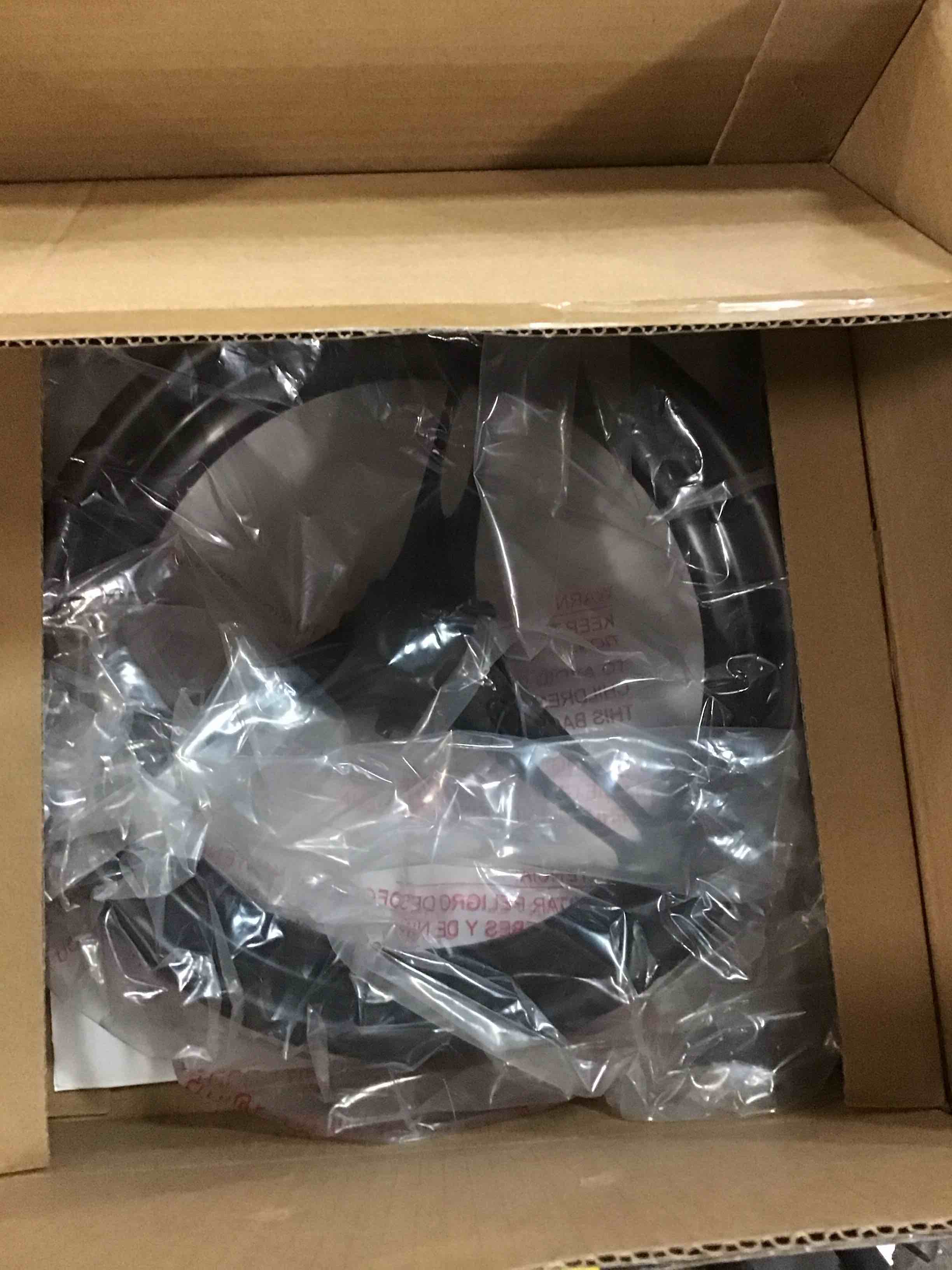 https://s3.amazonaws.com/lotting-images-prod/bidfta/PPE1899448_1735864683298.jpeg