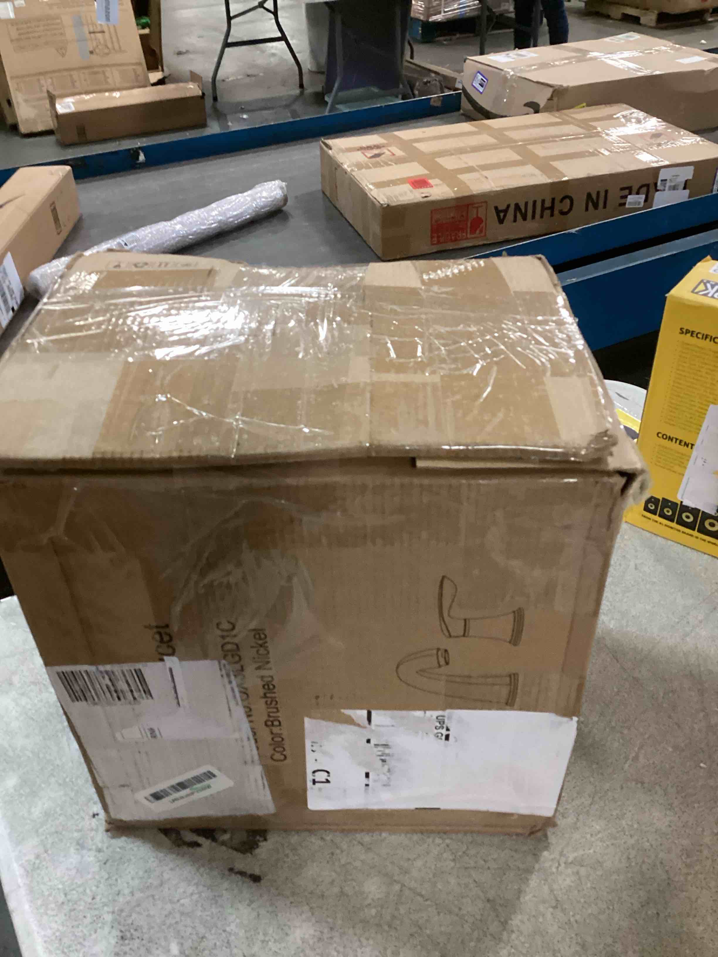 https://s3.amazonaws.com/lotting-images-prod/bidfta/PPE1899706_1735955901252.jpeg