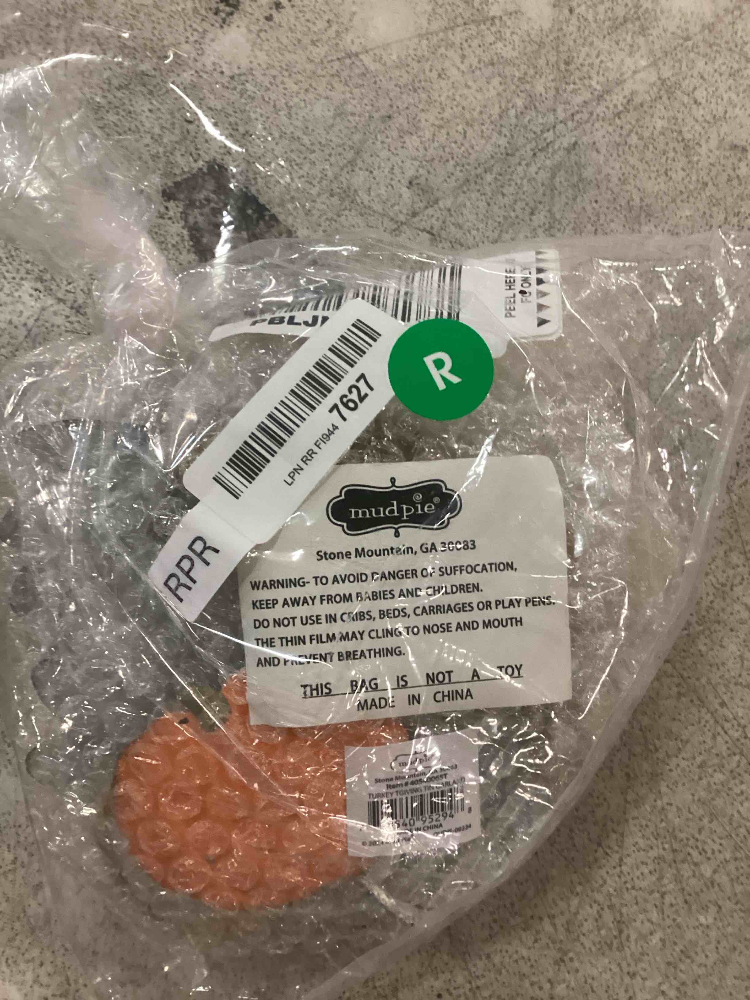 https://s3.amazonaws.com/lotting-images-prod/bidfta/PPE1899807_1735970179495.jpeg