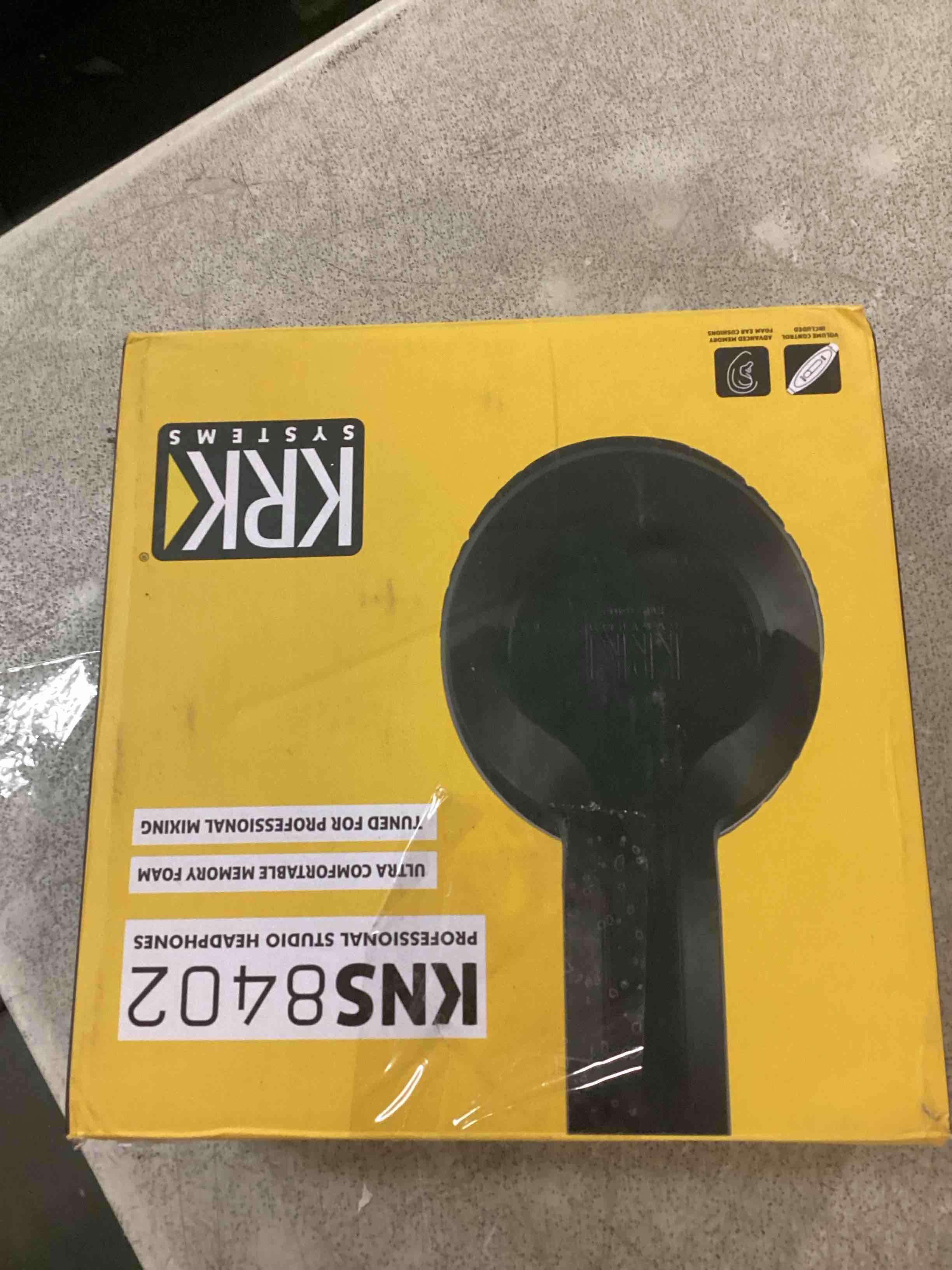 https://s3.amazonaws.com/lotting-images-prod/bidfta/PPE1899808_1735970343328.jpeg