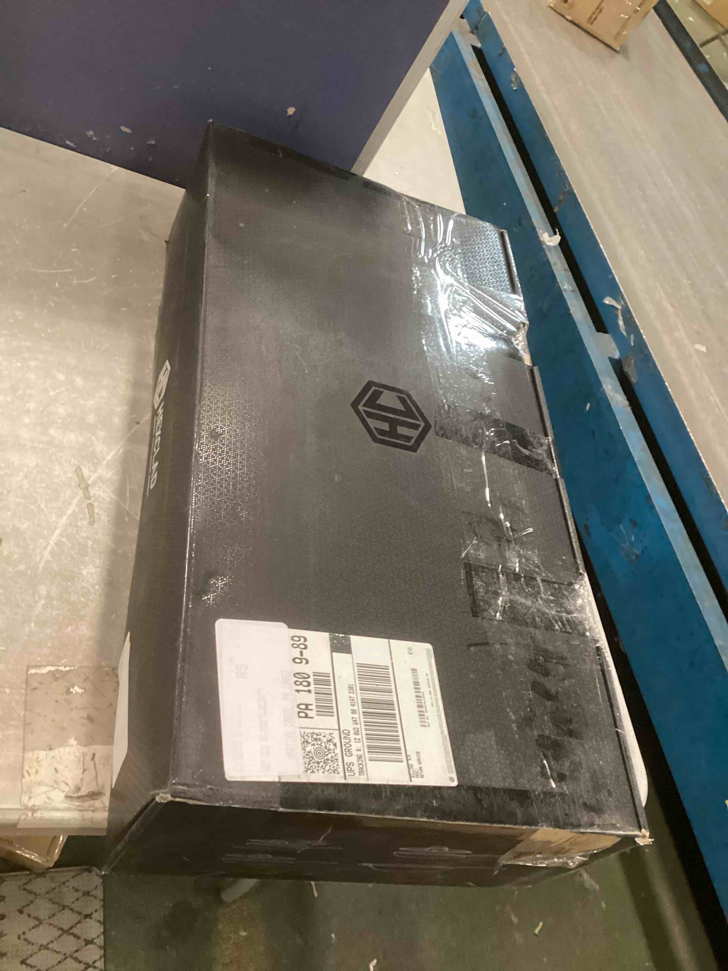 https://s3.amazonaws.com/lotting-images-prod/bidfta/PPE1900022_1736606647245.jpeg