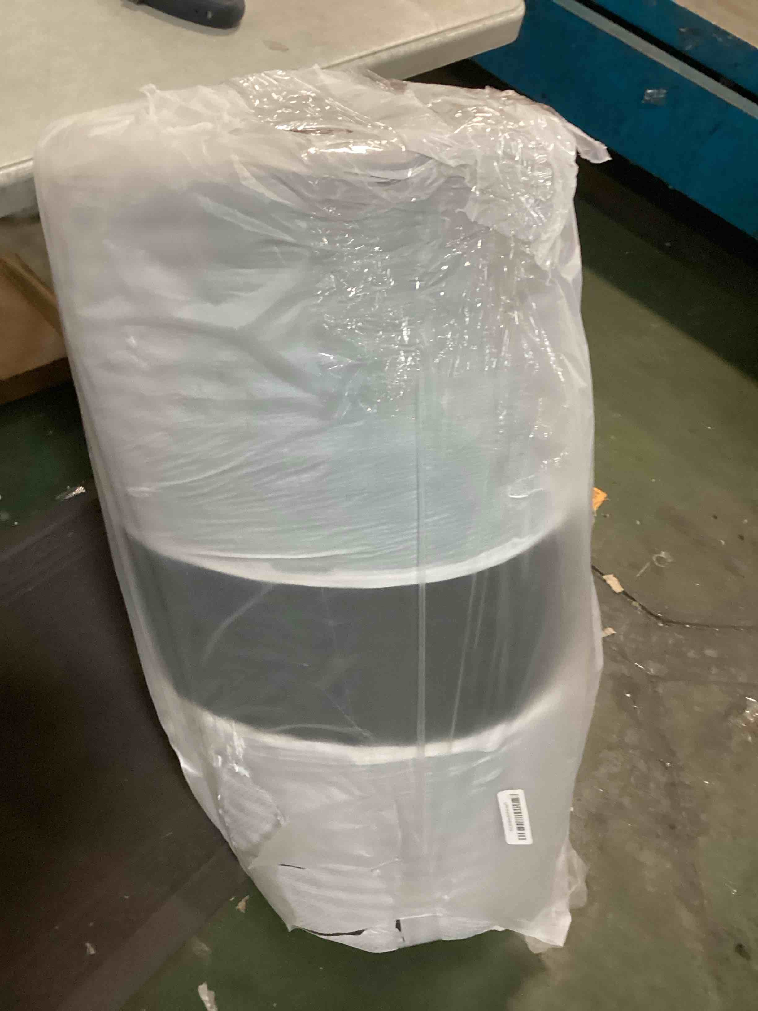 https://s3.amazonaws.com/lotting-images-prod/bidfta/PPE1900446_1736870031551.jpeg