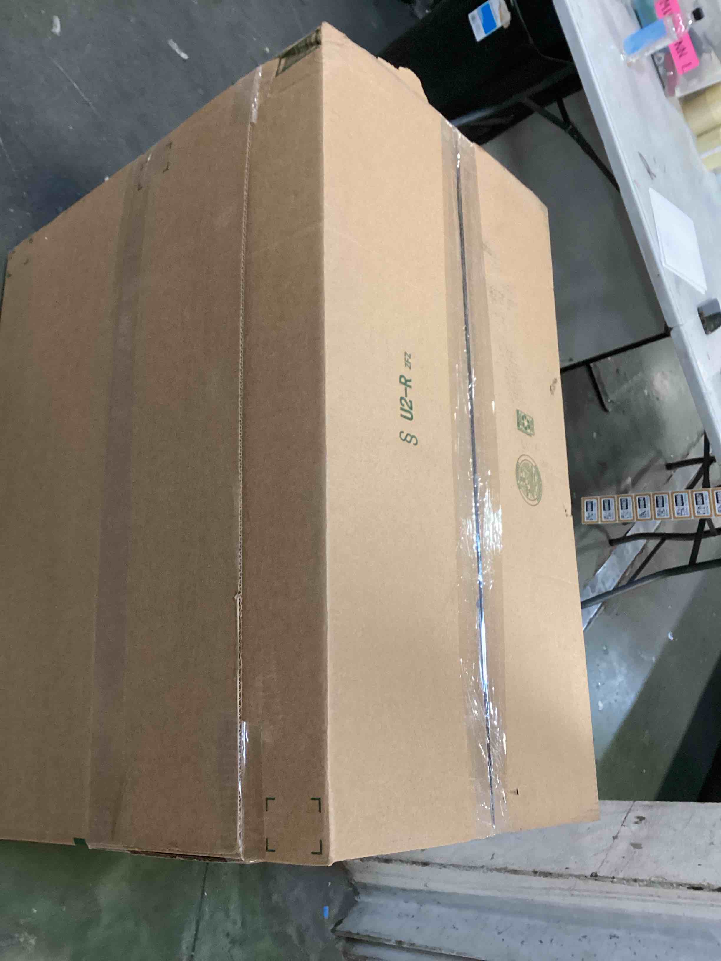 https://s3.amazonaws.com/lotting-images-prod/bidfta/PPE1900589_1736942797506.jpeg