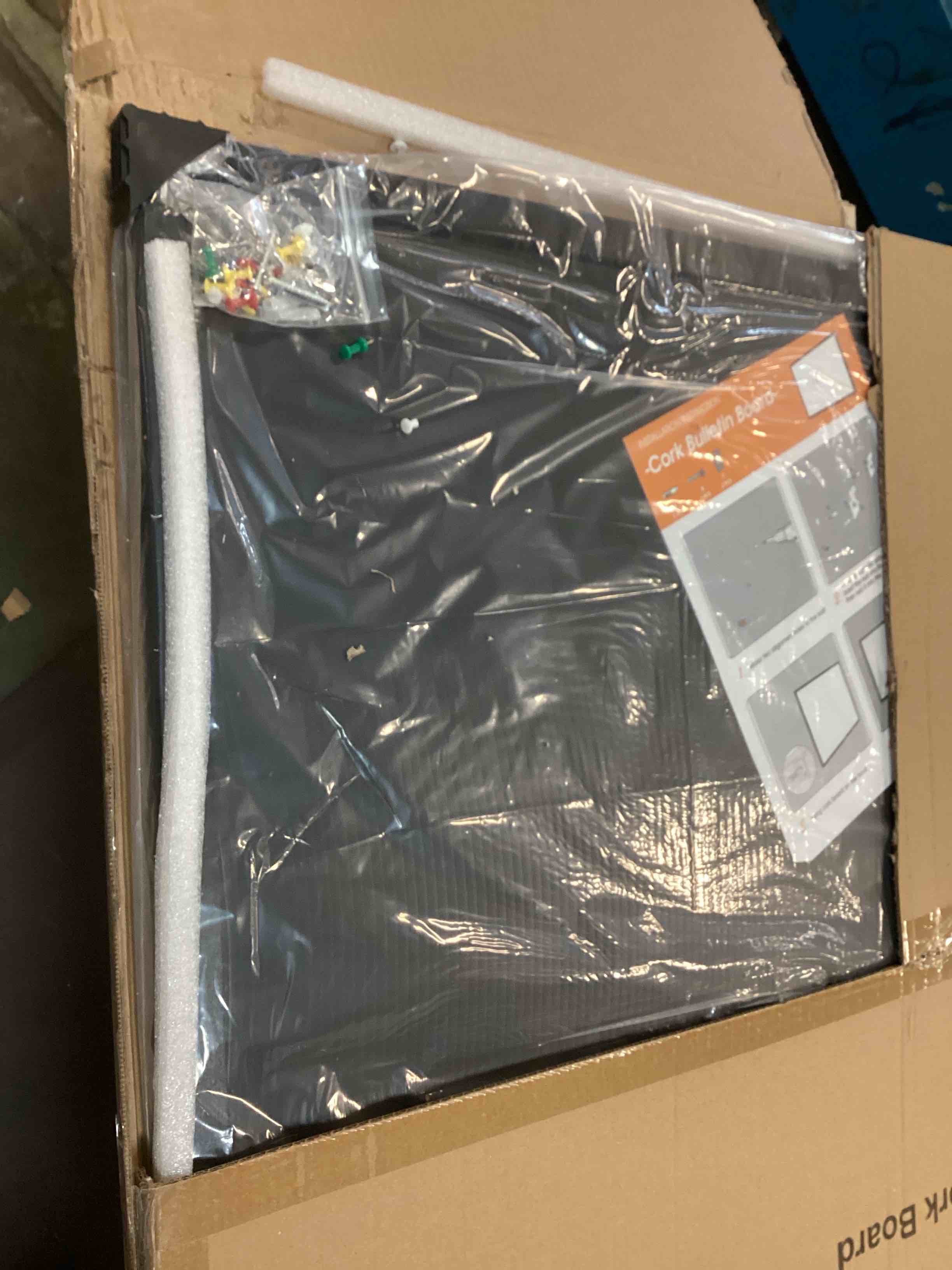 https://s3.amazonaws.com/lotting-images-prod/bidfta/PPE1900795_1736970335660.jpeg