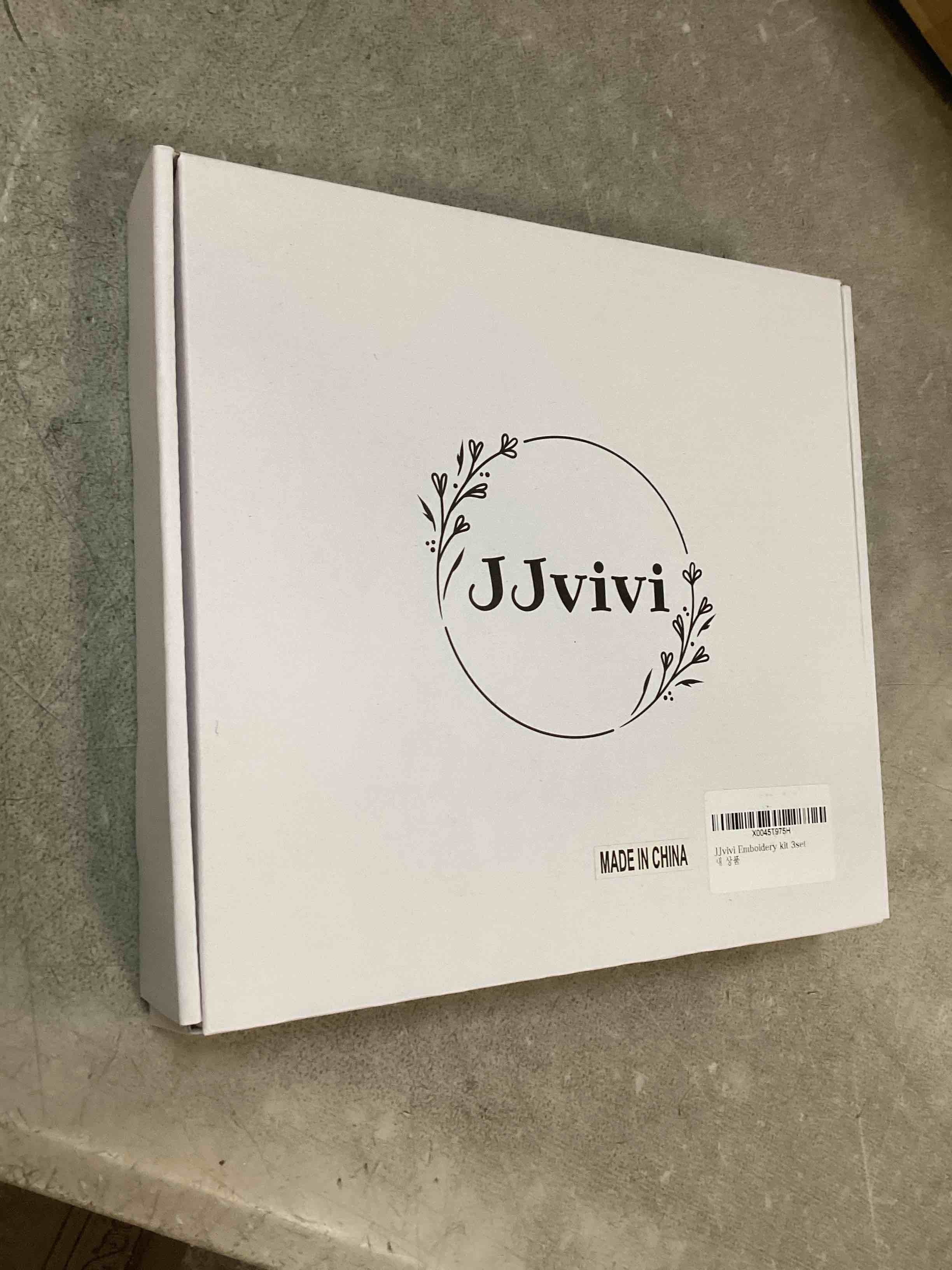 https://s3.amazonaws.com/lotting-images-prod/bidfta/PPE1901051_1737054502418.jpeg