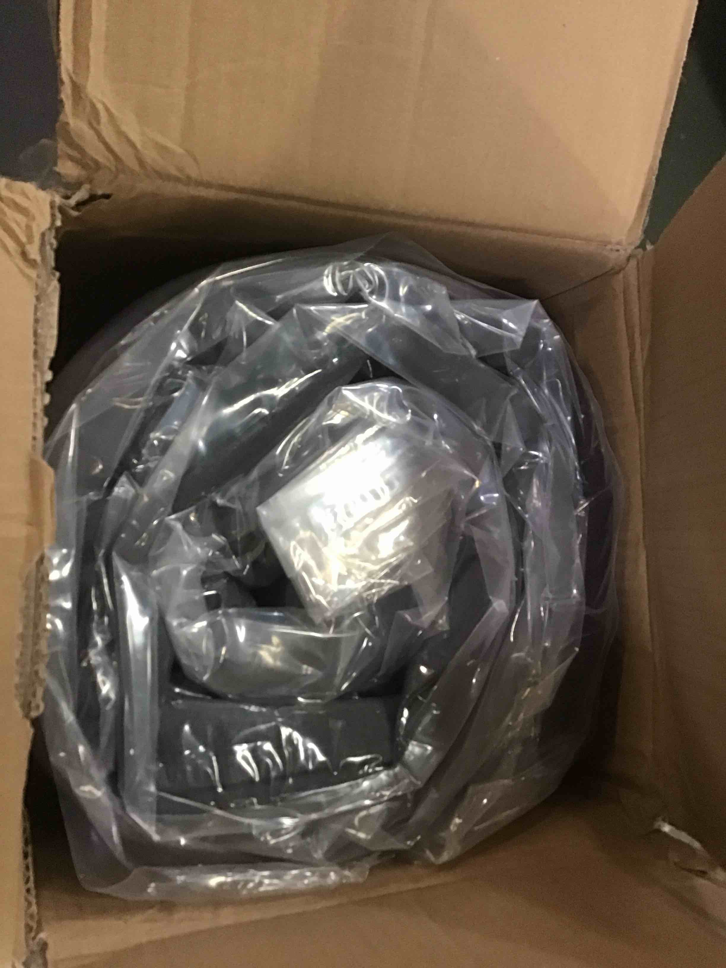 https://s3.amazonaws.com/lotting-images-prod/bidfta/PPE1901915_1737478670875.jpeg