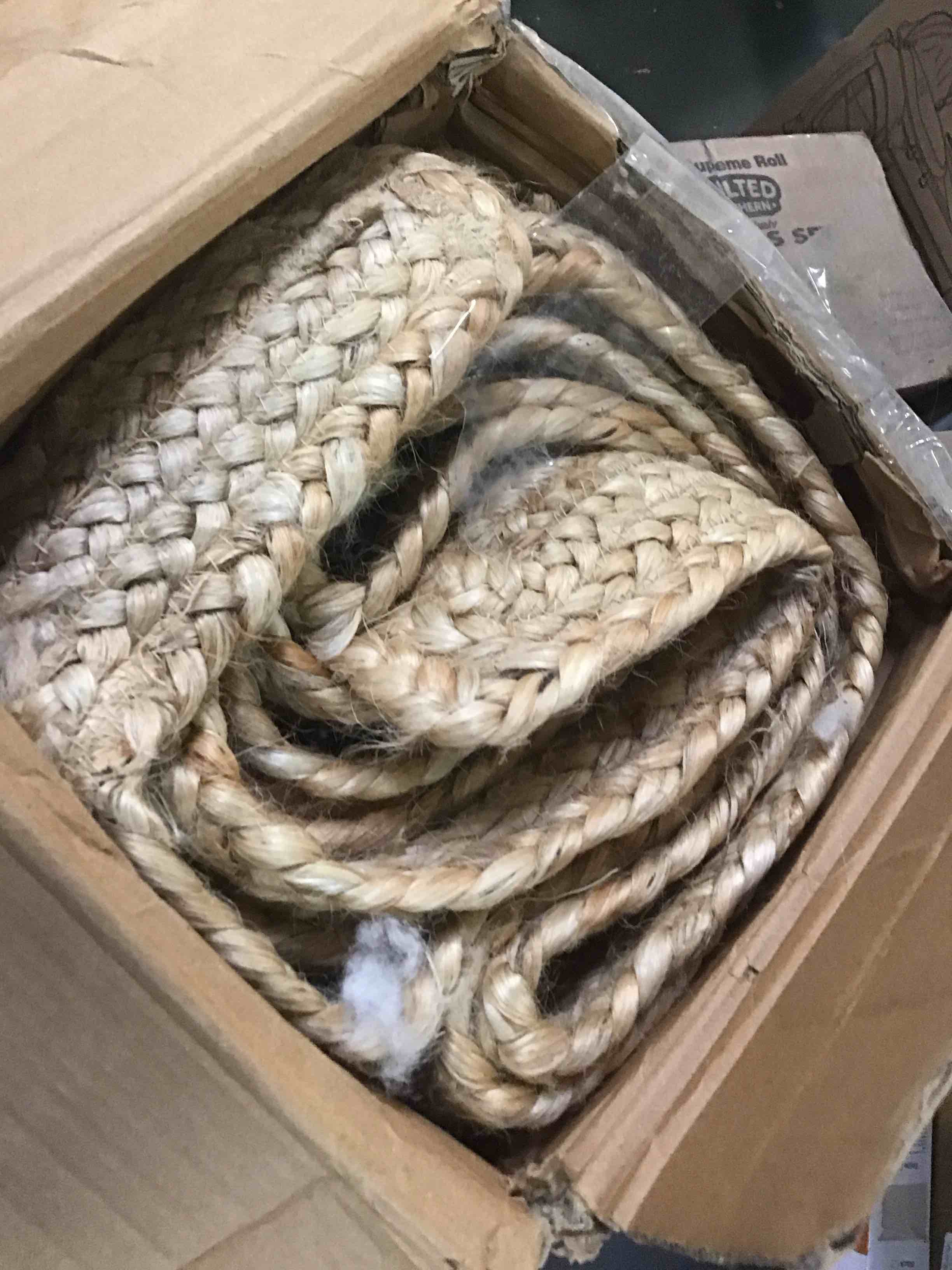 https://s3.amazonaws.com/lotting-images-prod/bidfta/PPE1901921_1737480528622.jpeg