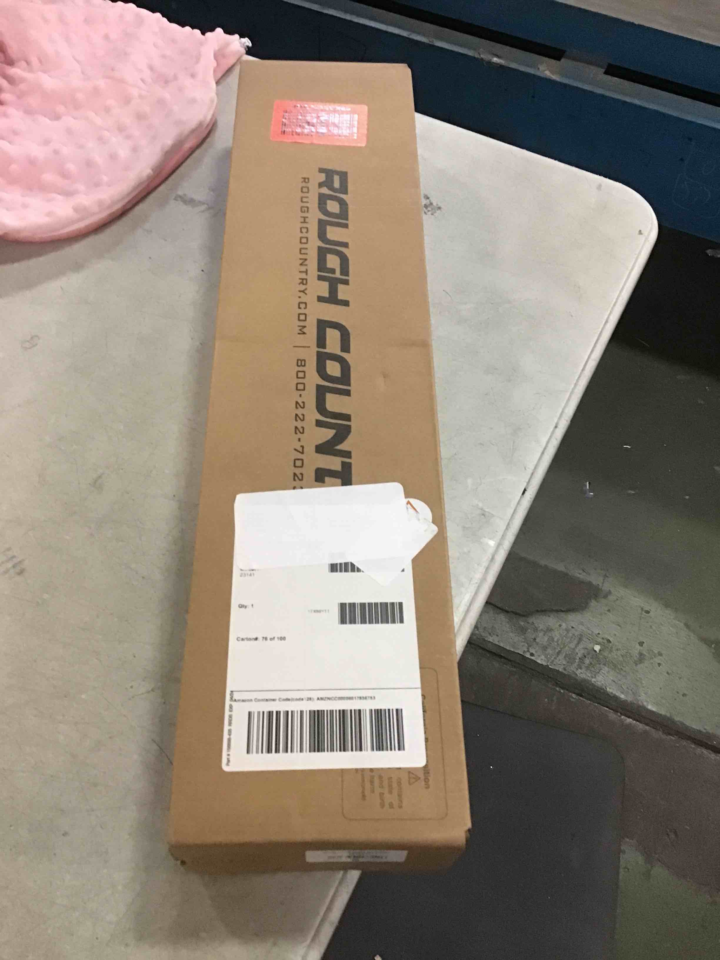 https://s3.amazonaws.com/lotting-images-prod/bidfta/PPE1902056_1737493903955.jpeg