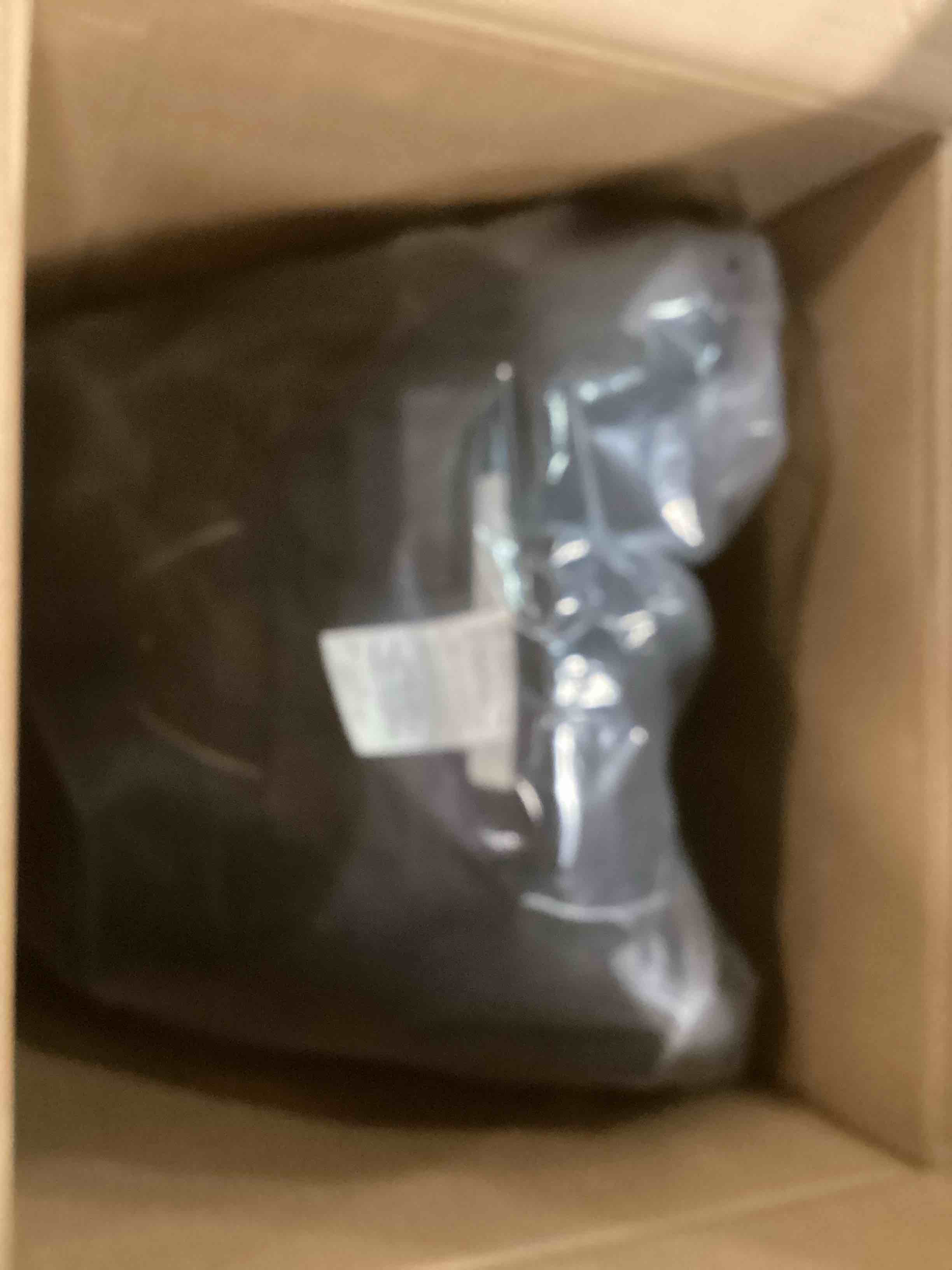 https://s3.amazonaws.com/lotting-images-prod/bidfta/PPE1902328_1737636713884.jpeg