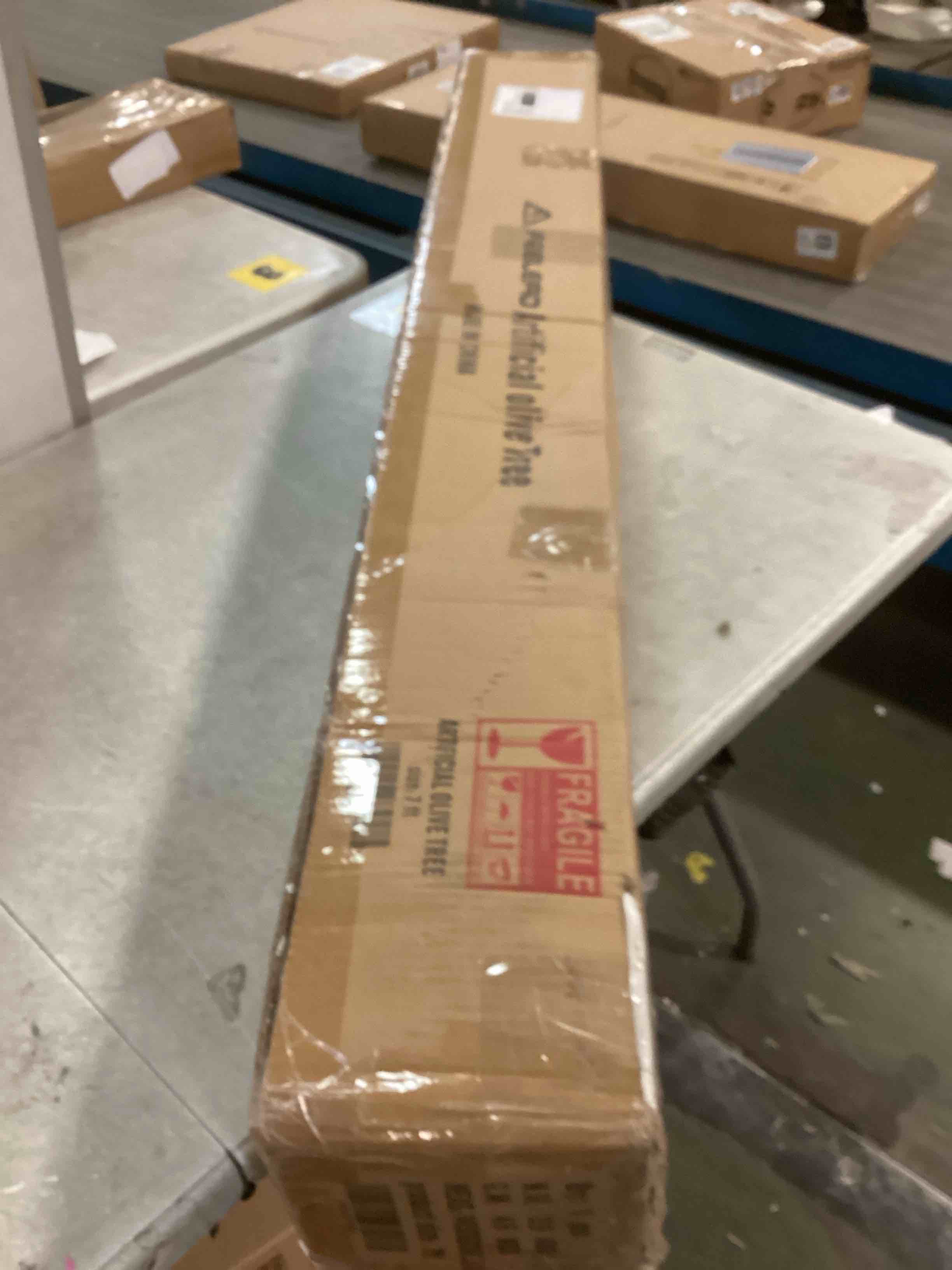 https://s3.amazonaws.com/lotting-images-prod/bidfta/PPE1902549_1737665327122.jpeg