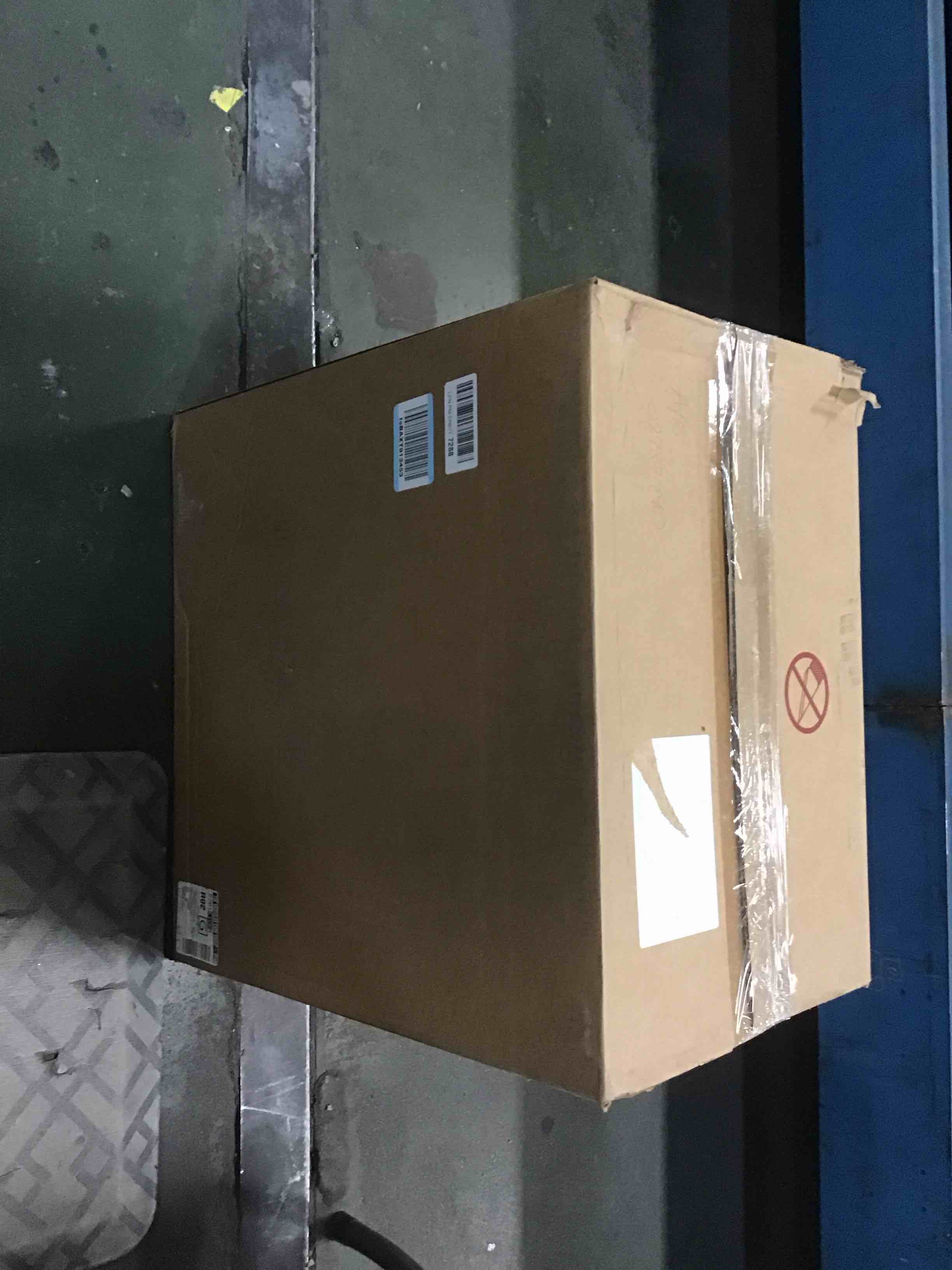 https://s3.amazonaws.com/lotting-images-prod/bidfta/PPE1902587_1737721893740.jpeg