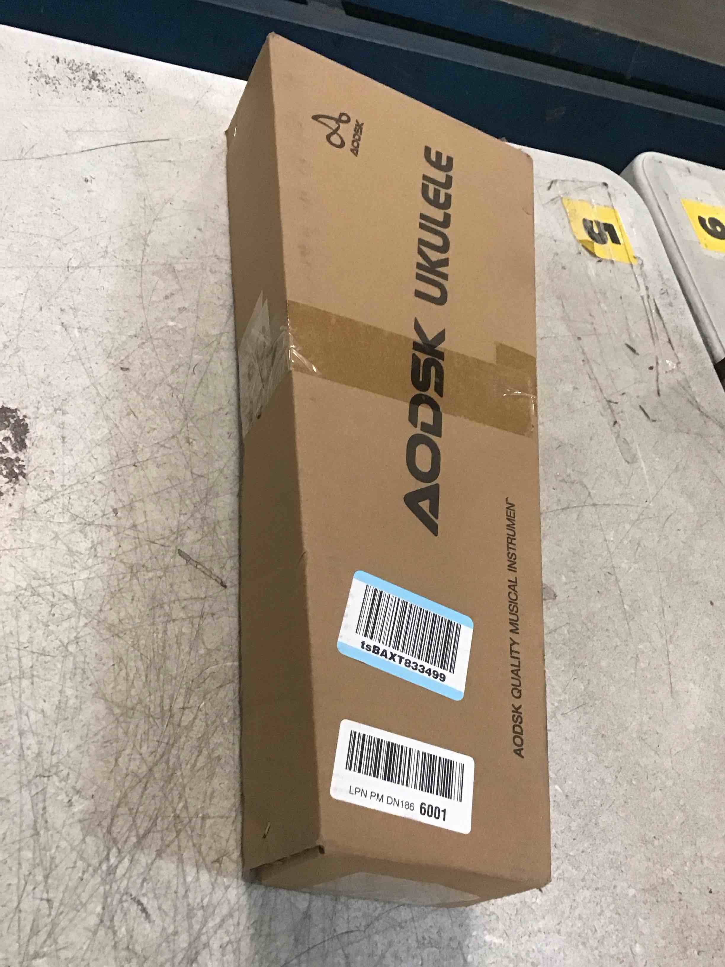 https://s3.amazonaws.com/lotting-images-prod/bidfta/PPE1902865_1737746522727.jpeg