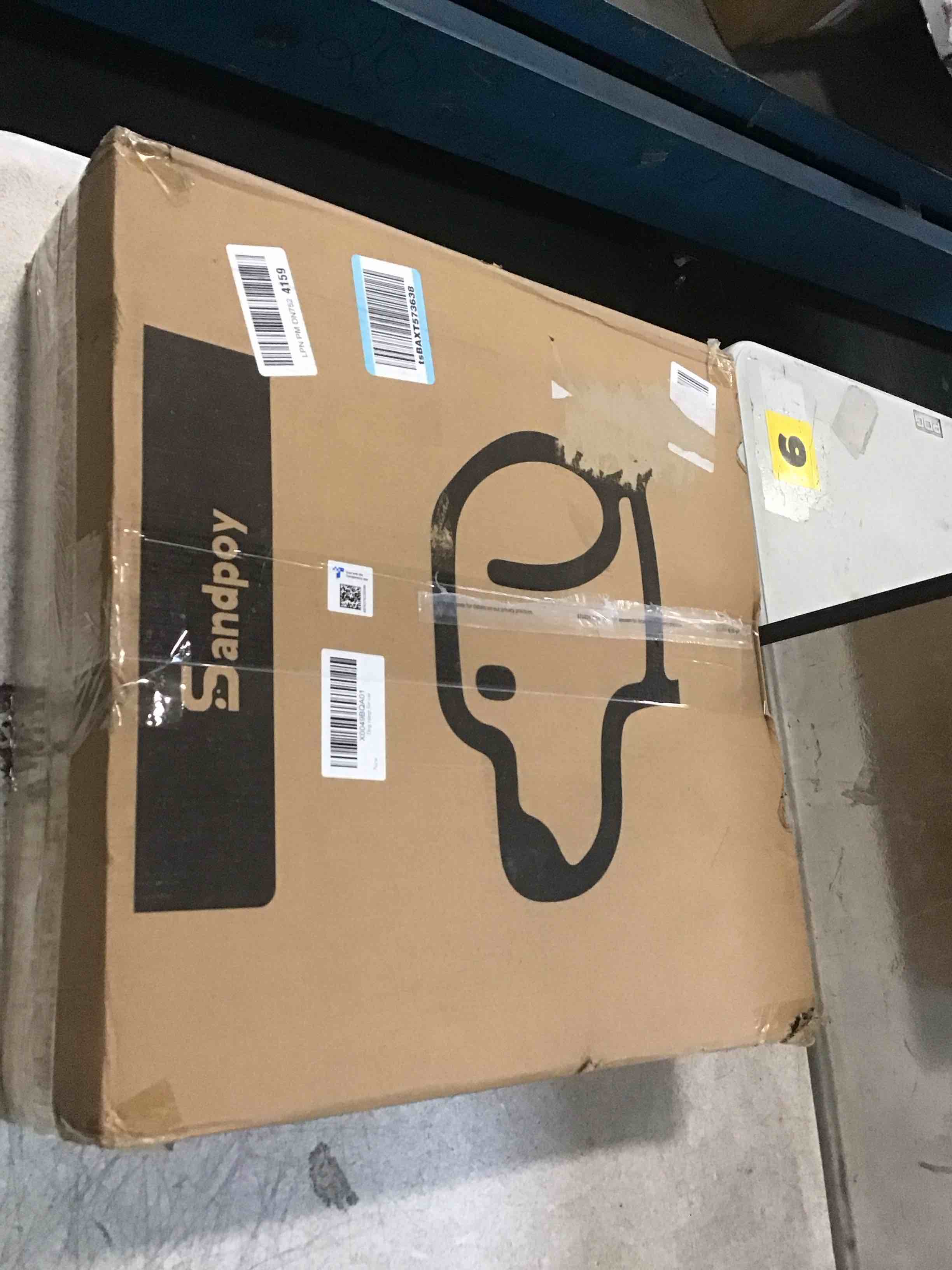 https://s3.amazonaws.com/lotting-images-prod/bidfta/PPE1902868_1737747111264.jpeg