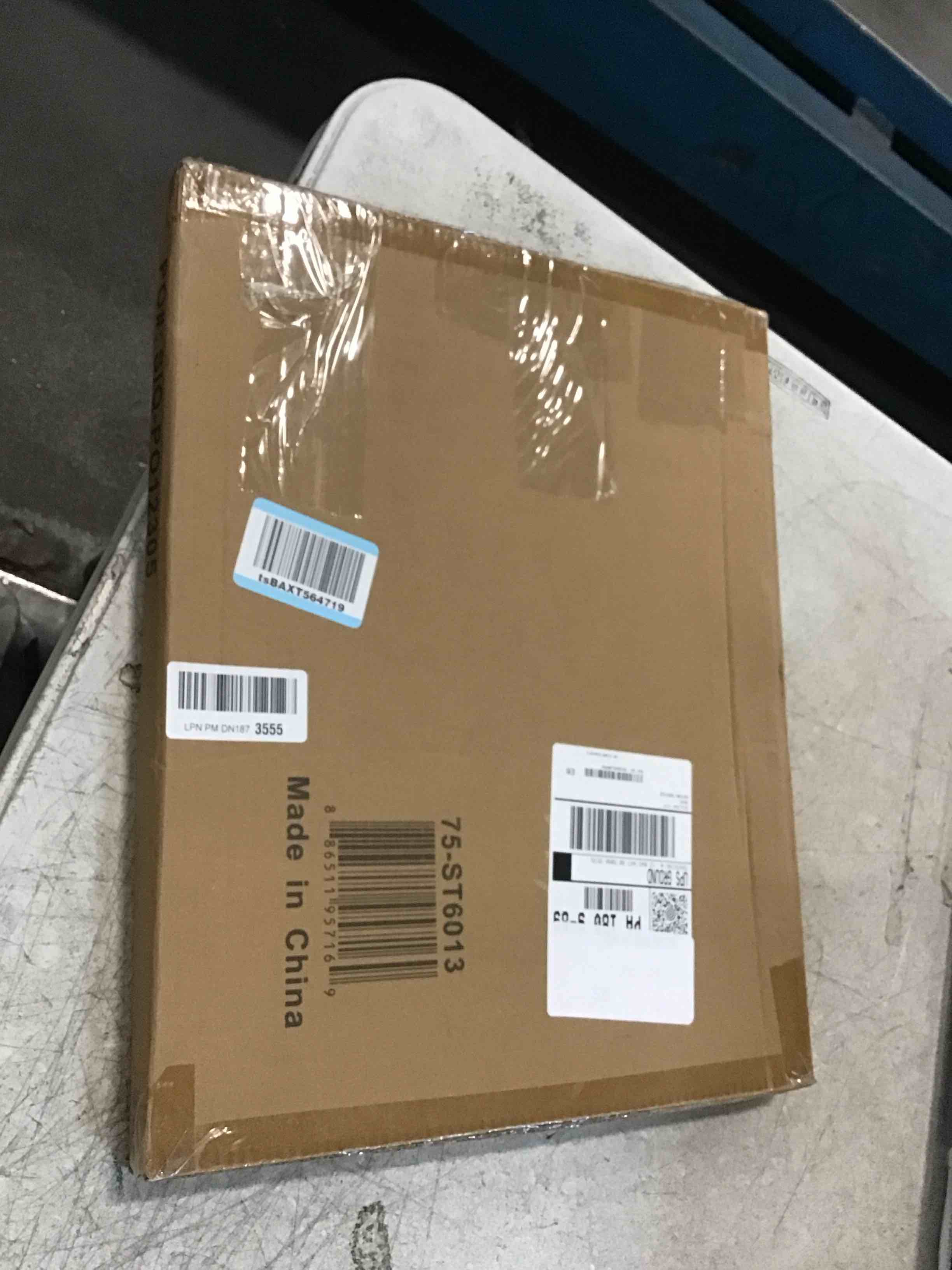 https://s3.amazonaws.com/lotting-images-prod/bidfta/PPE1902884_1737751543349.jpeg