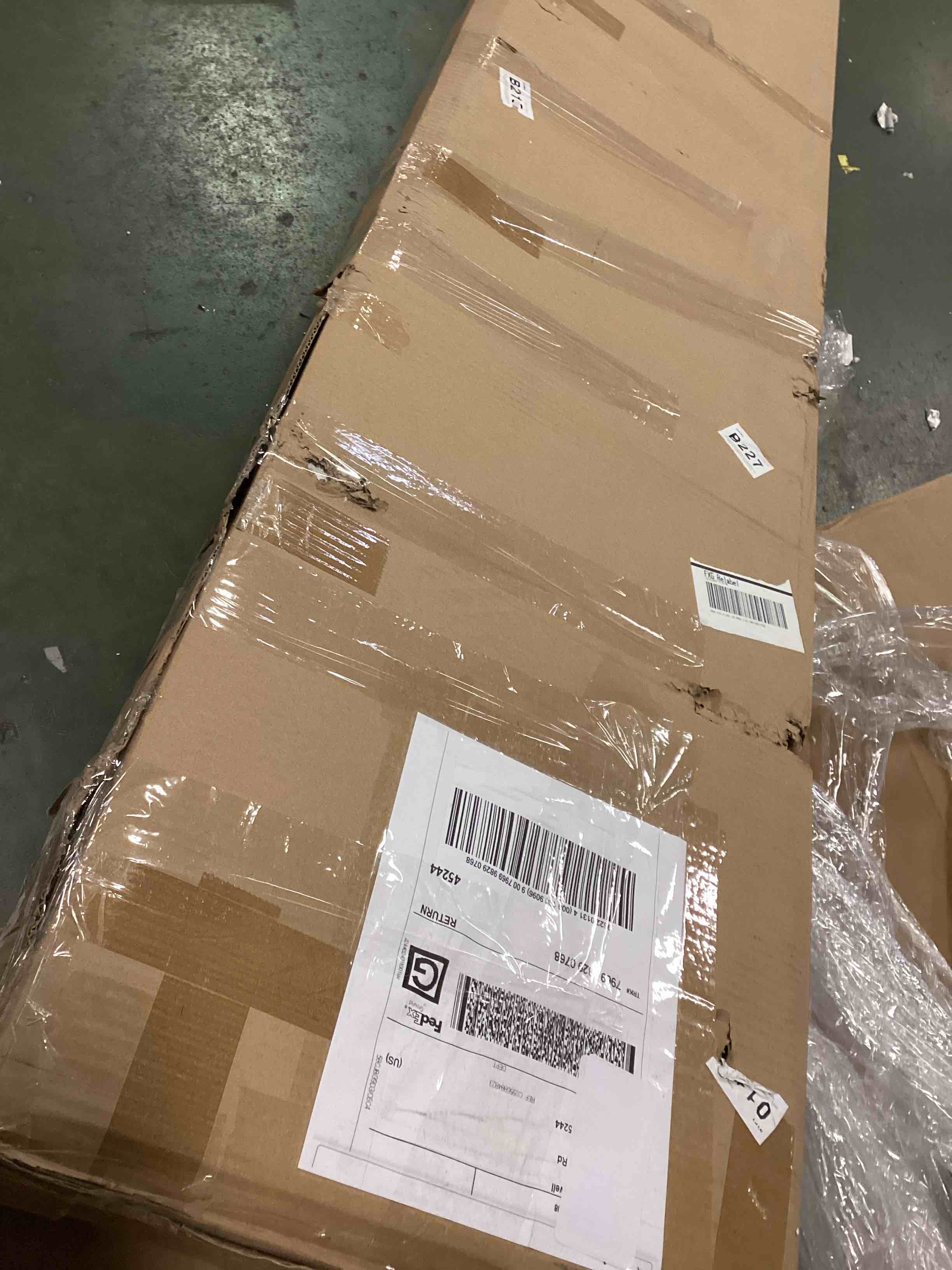 https://s3.amazonaws.com/lotting-images-prod/bidfta/PPE1903286_1735927966058.jpeg