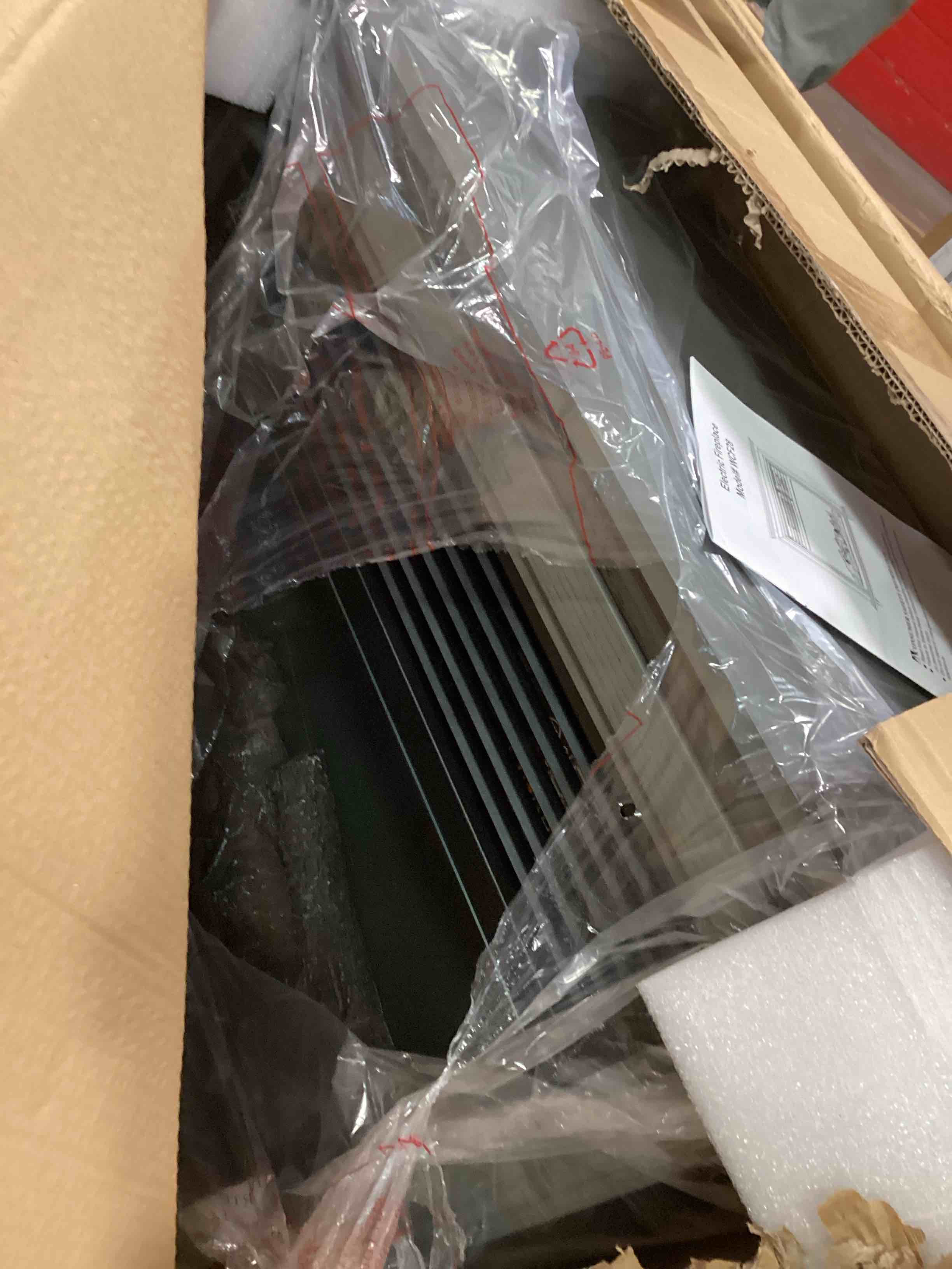 https://s3.amazonaws.com/lotting-images-prod/bidfta/PPE1903394_1735936920967.jpeg