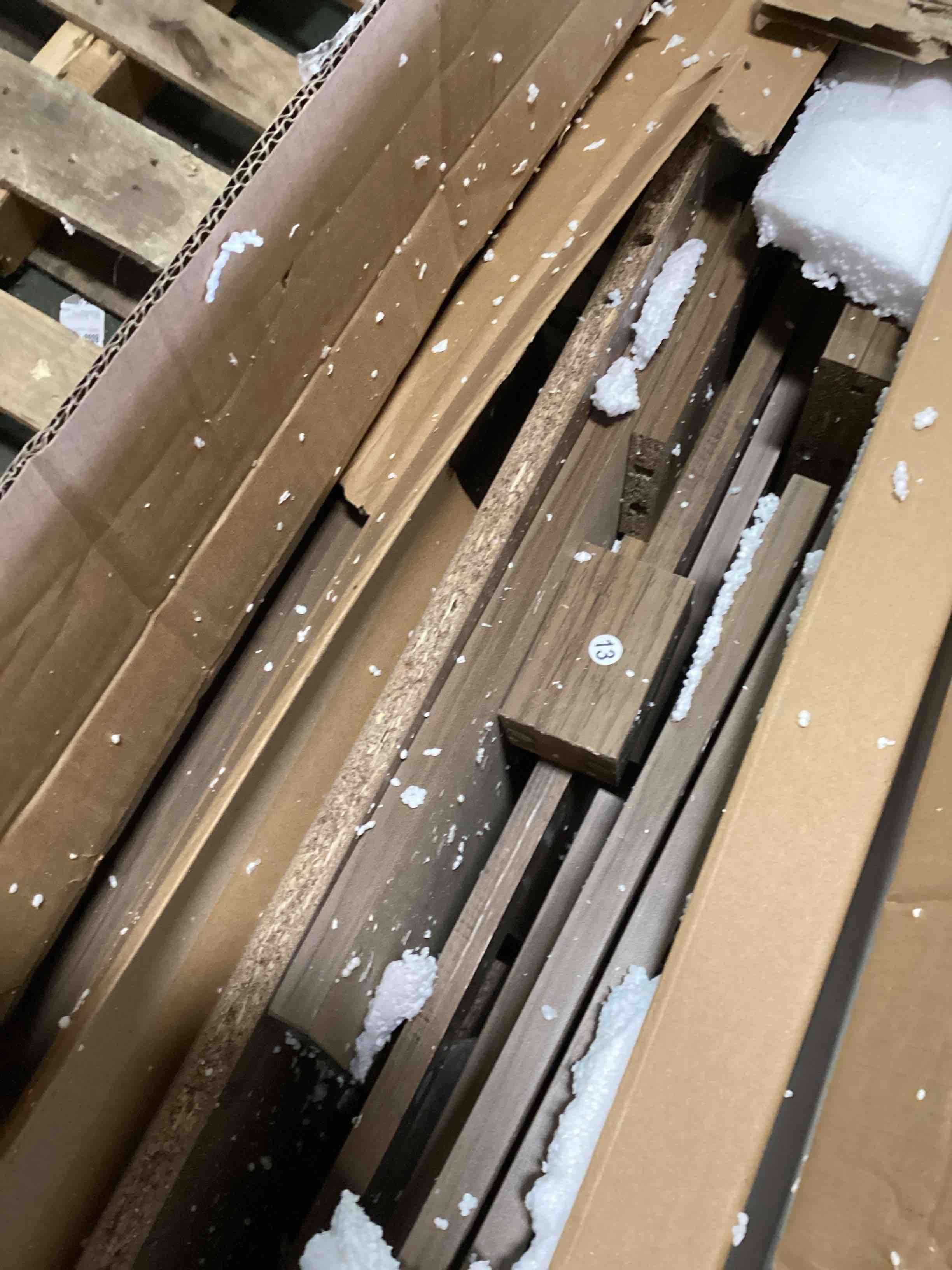 https://s3.amazonaws.com/lotting-images-prod/bidfta/PPE1903492_1736354742577.jpeg