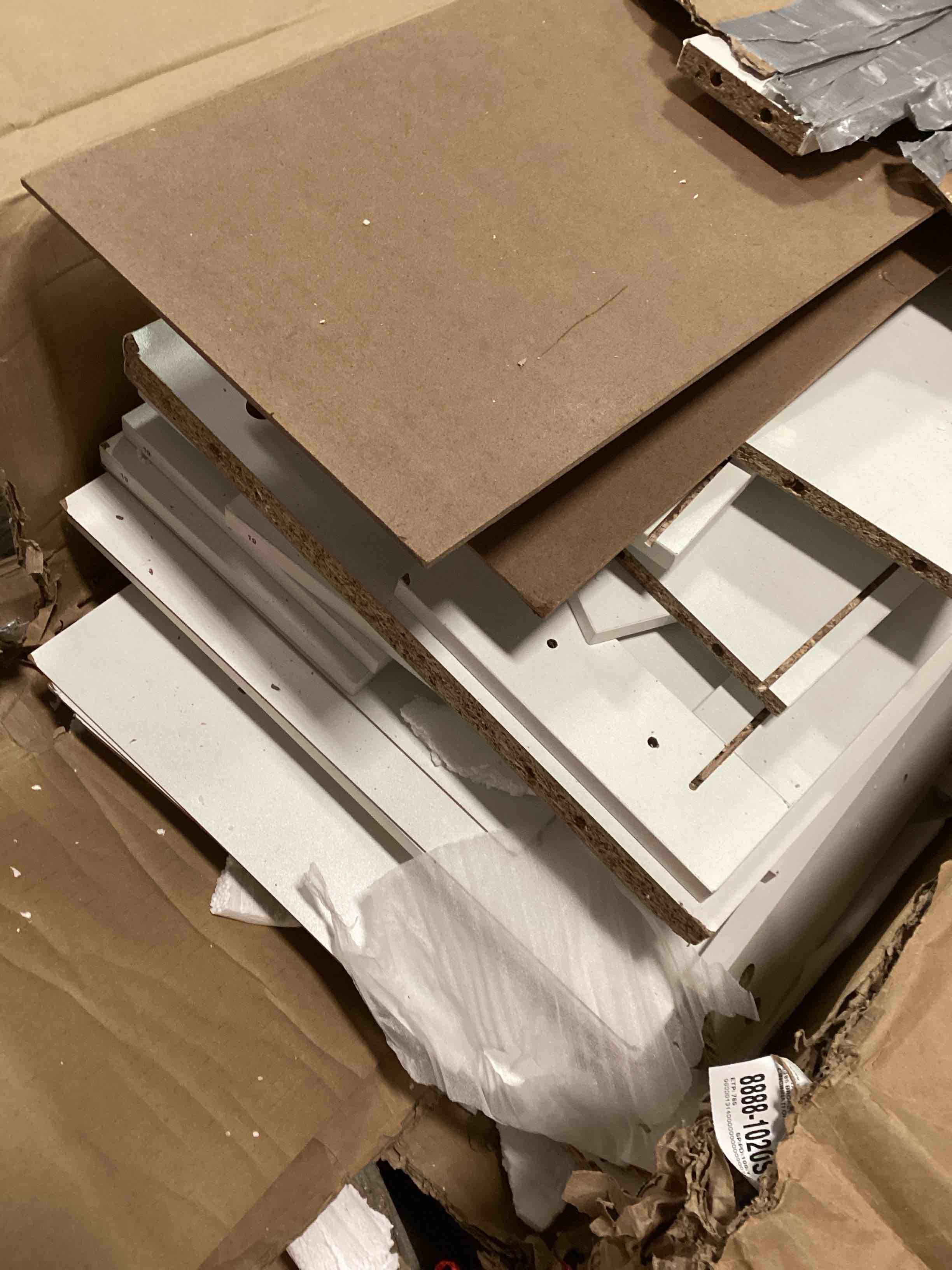 https://s3.amazonaws.com/lotting-images-prod/bidfta/PPE1903509_1736349990347.jpeg