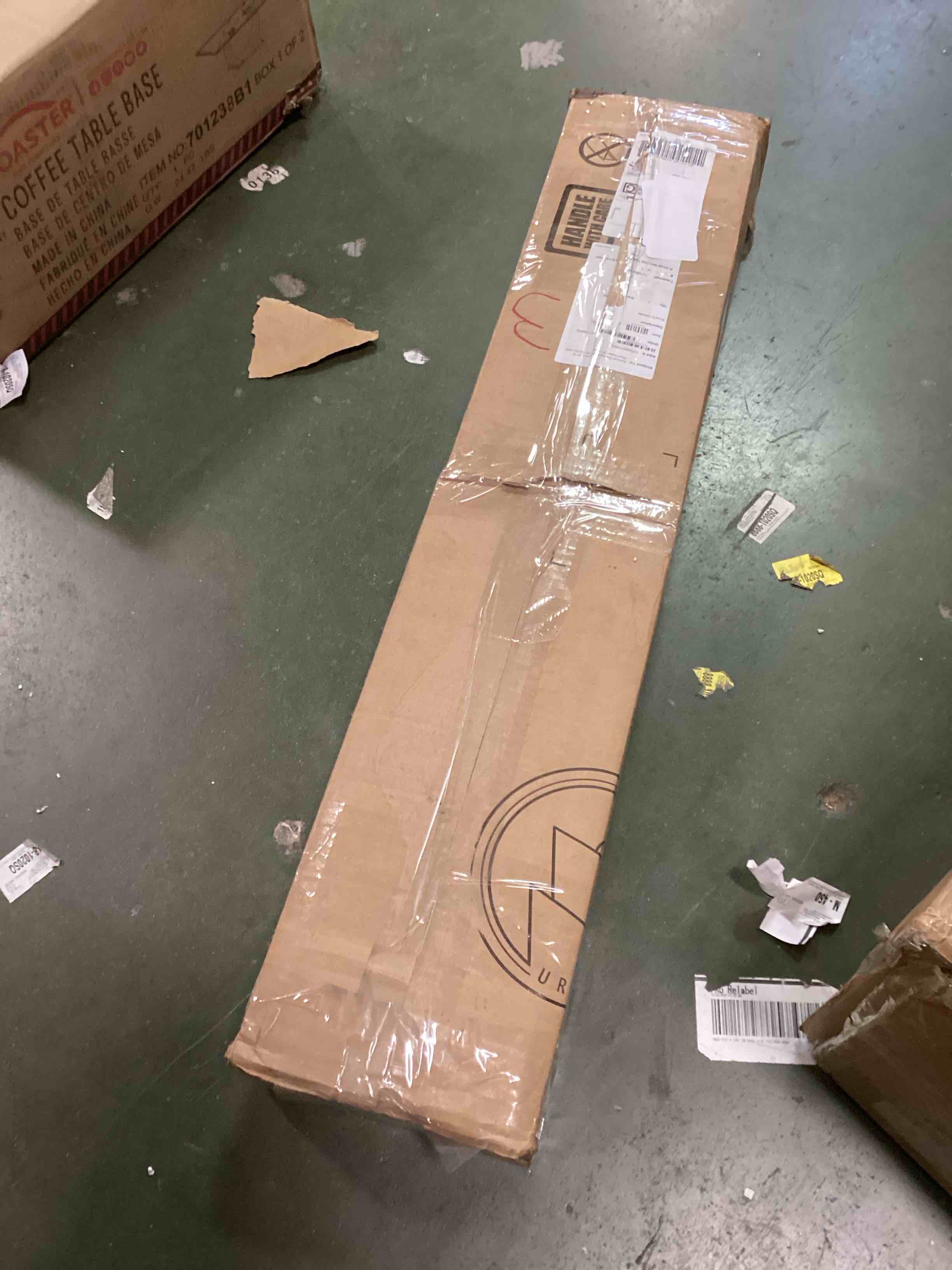 https://s3.amazonaws.com/lotting-images-prod/bidfta/PPE1903841_1736779538004.jpeg