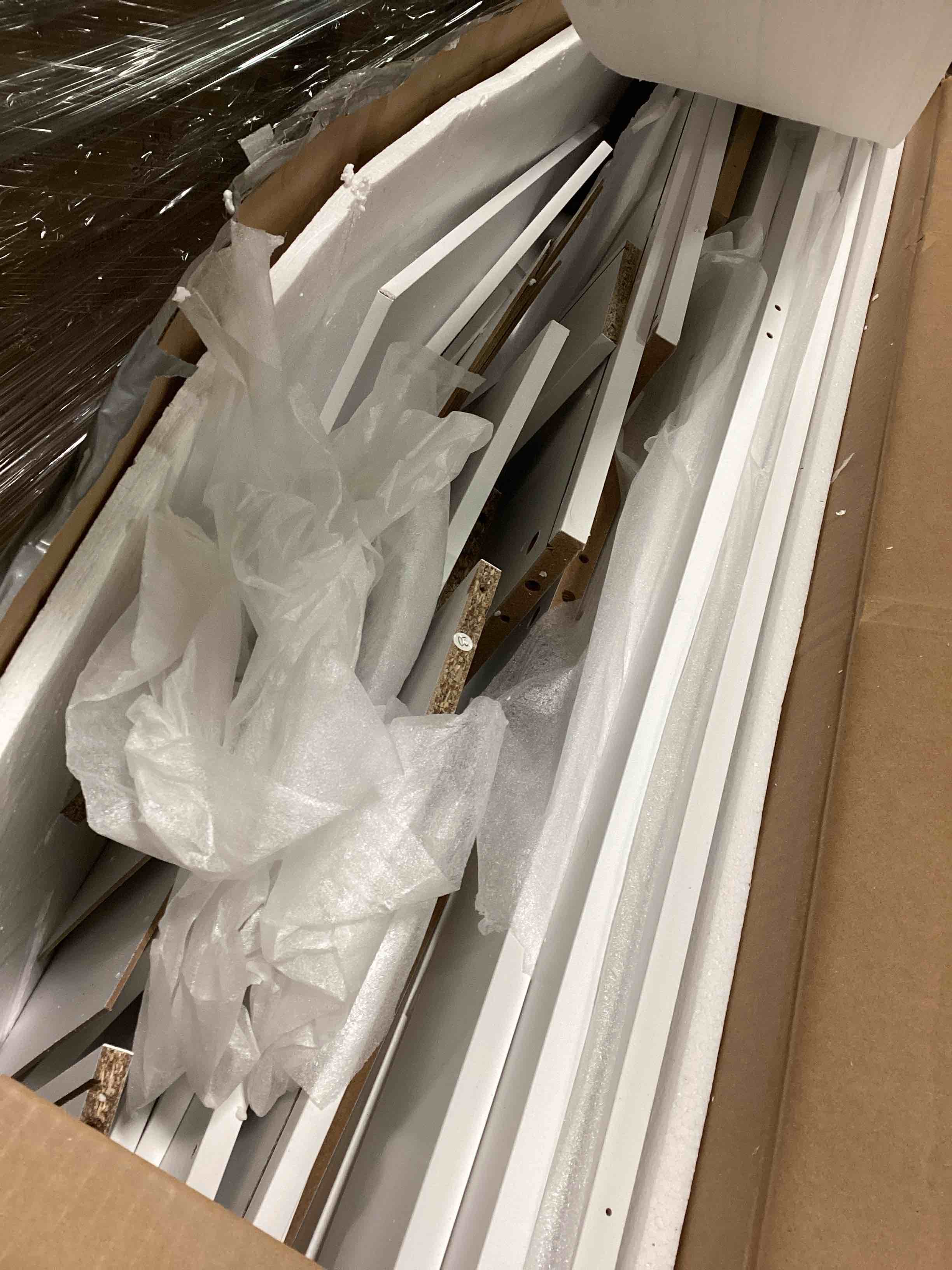 https://s3.amazonaws.com/lotting-images-prod/bidfta/PPE1904680_1737462703468.jpeg