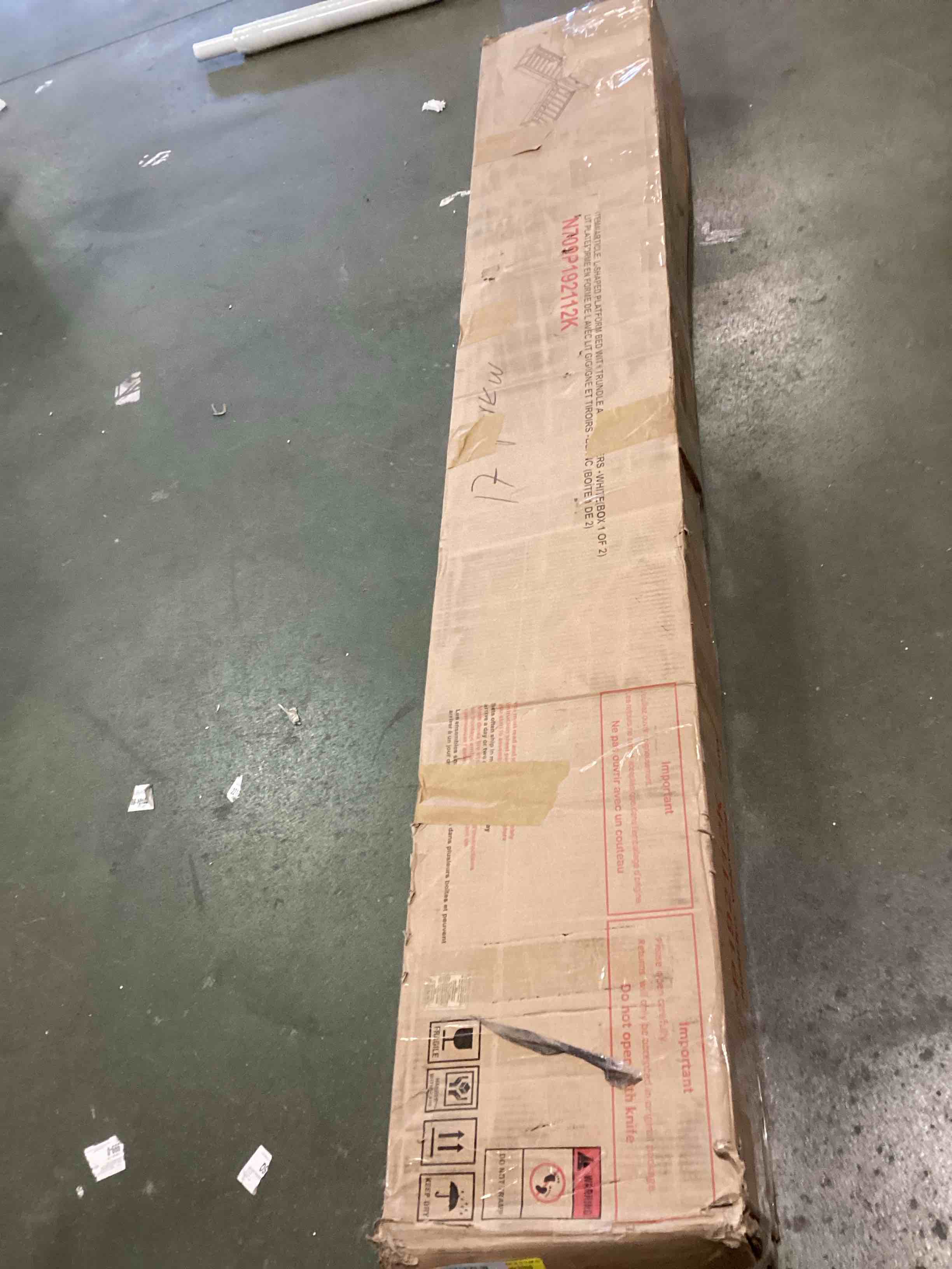 https://s3.amazonaws.com/lotting-images-prod/bidfta/PPE1904966_1737732107645.jpeg