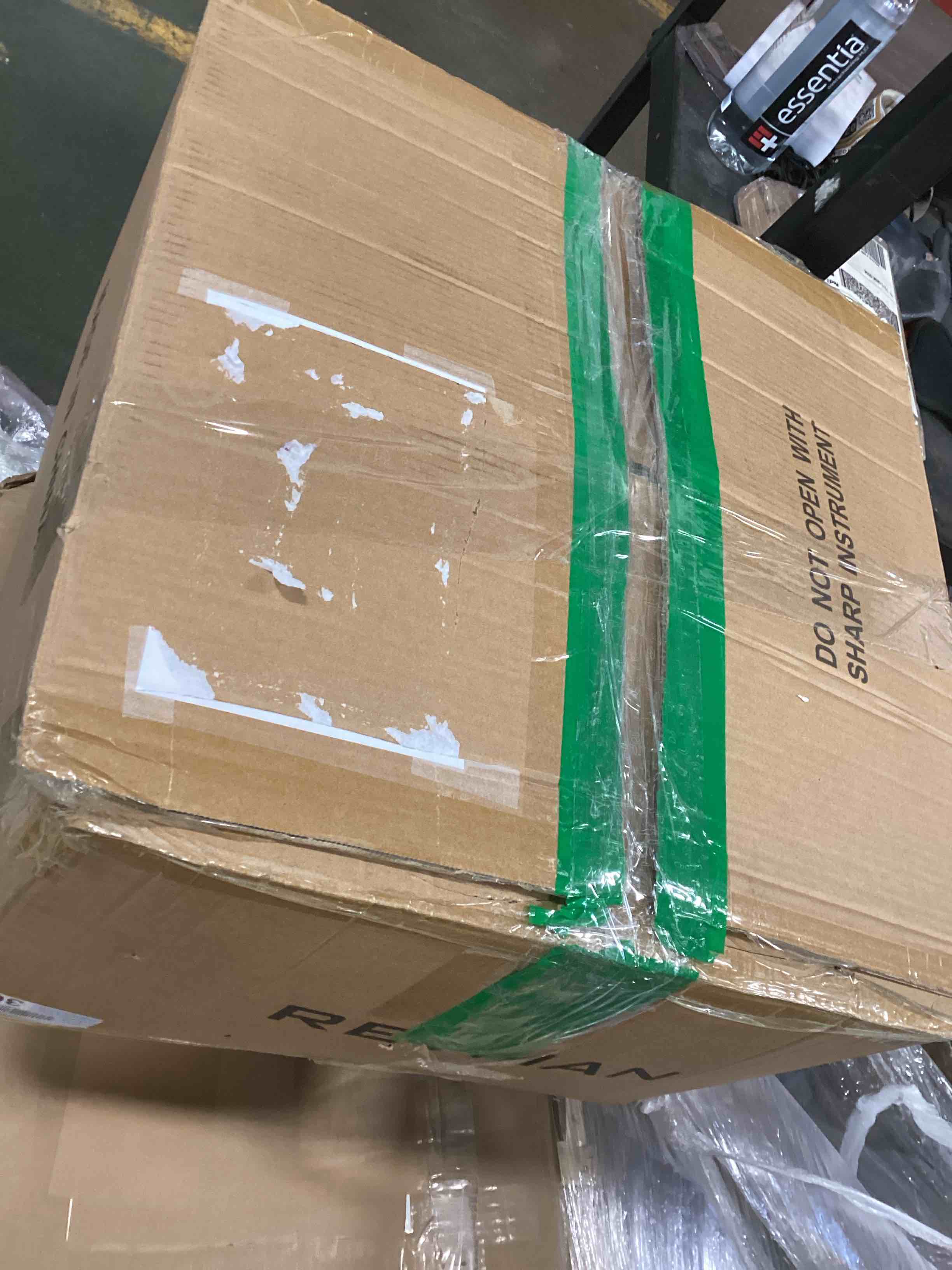 https://s3.amazonaws.com/lotting-images-prod/bidfta/PPE1905935_1738863675758.jpeg