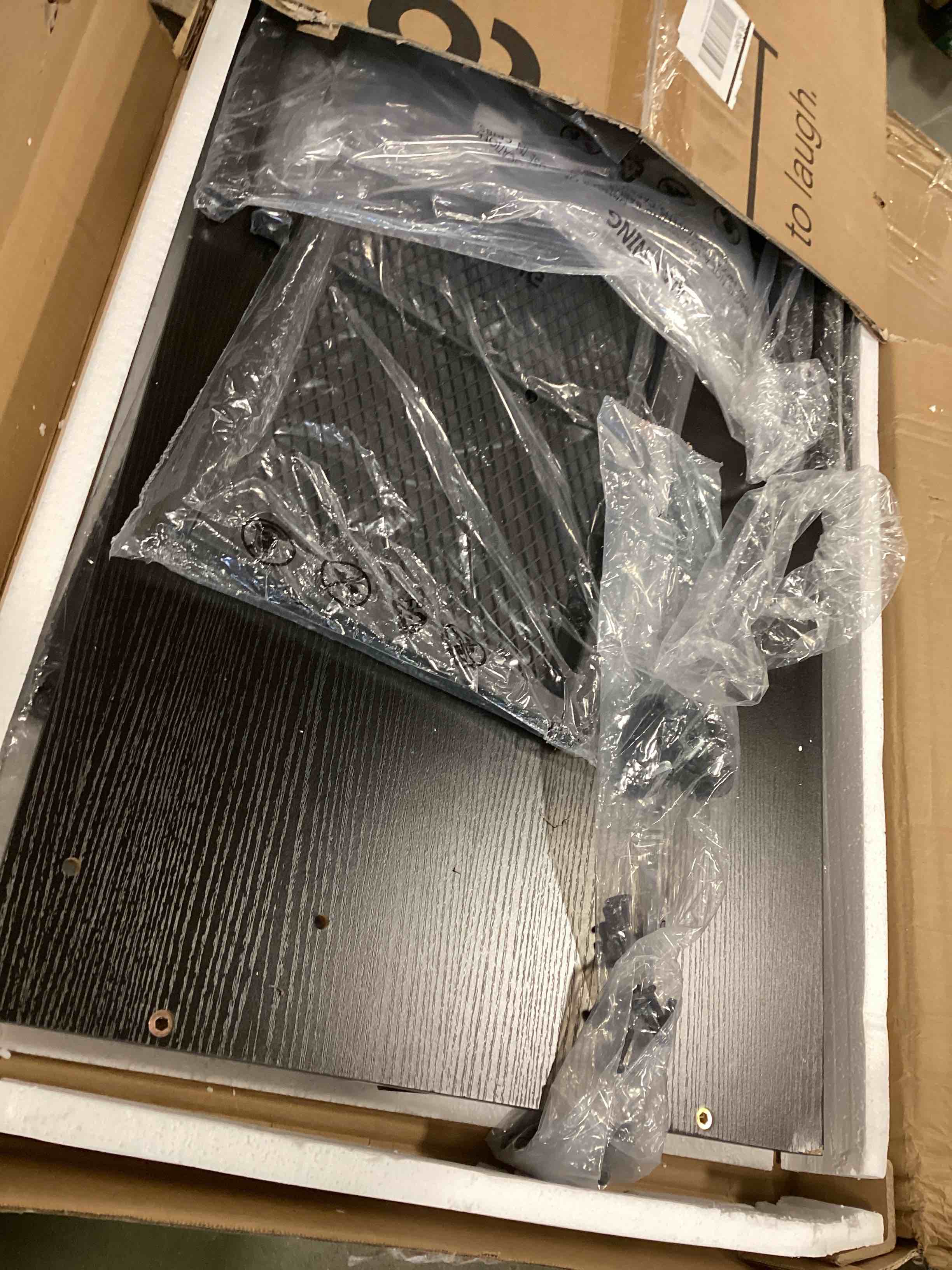 https://s3.amazonaws.com/lotting-images-prod/bidfta/PPE1906133_1734112196137.jpeg